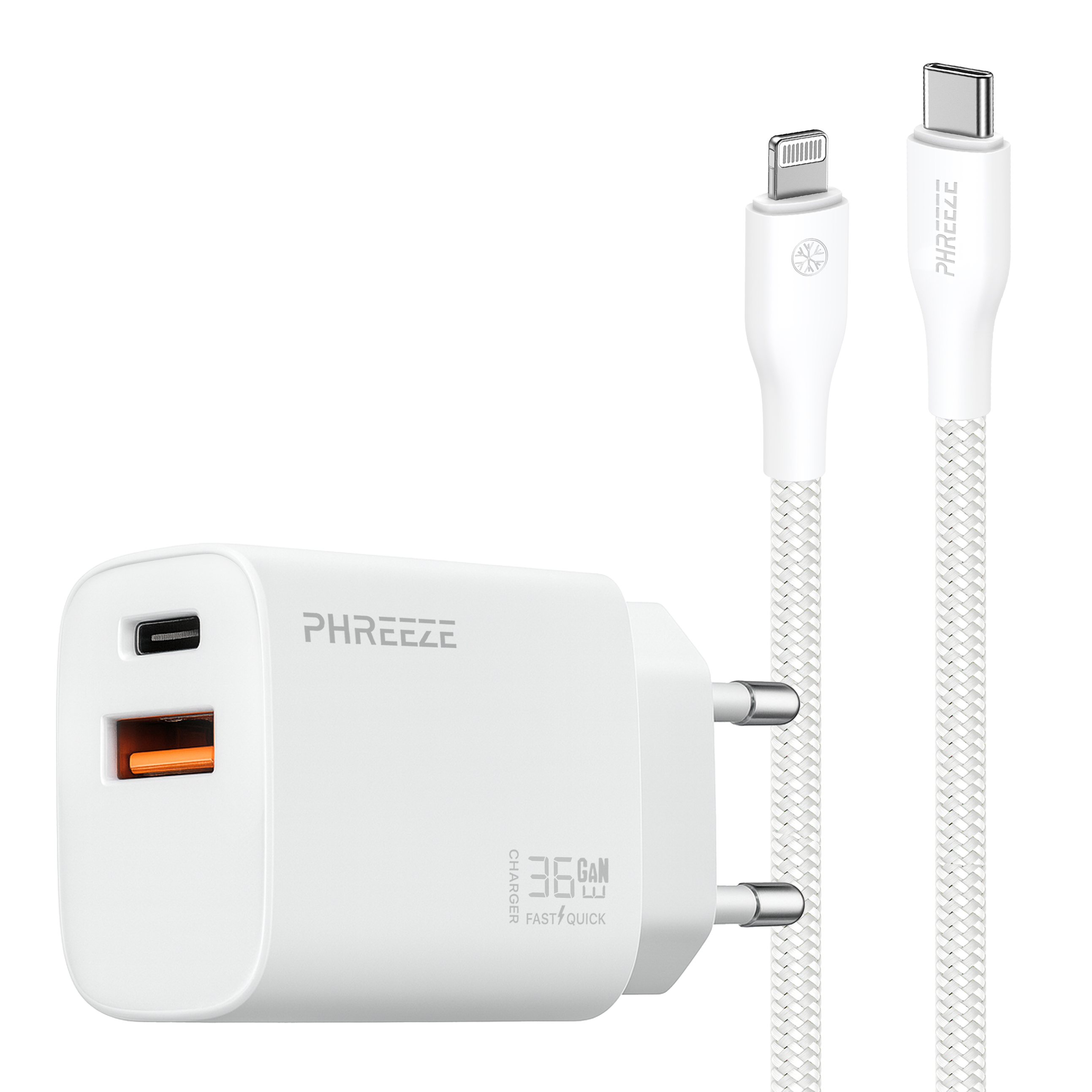 Een witte oplader met twee poorten, een witte gevlochten kabel en een lightning-kabel. De oplader heeft het merk PHREEEZE.