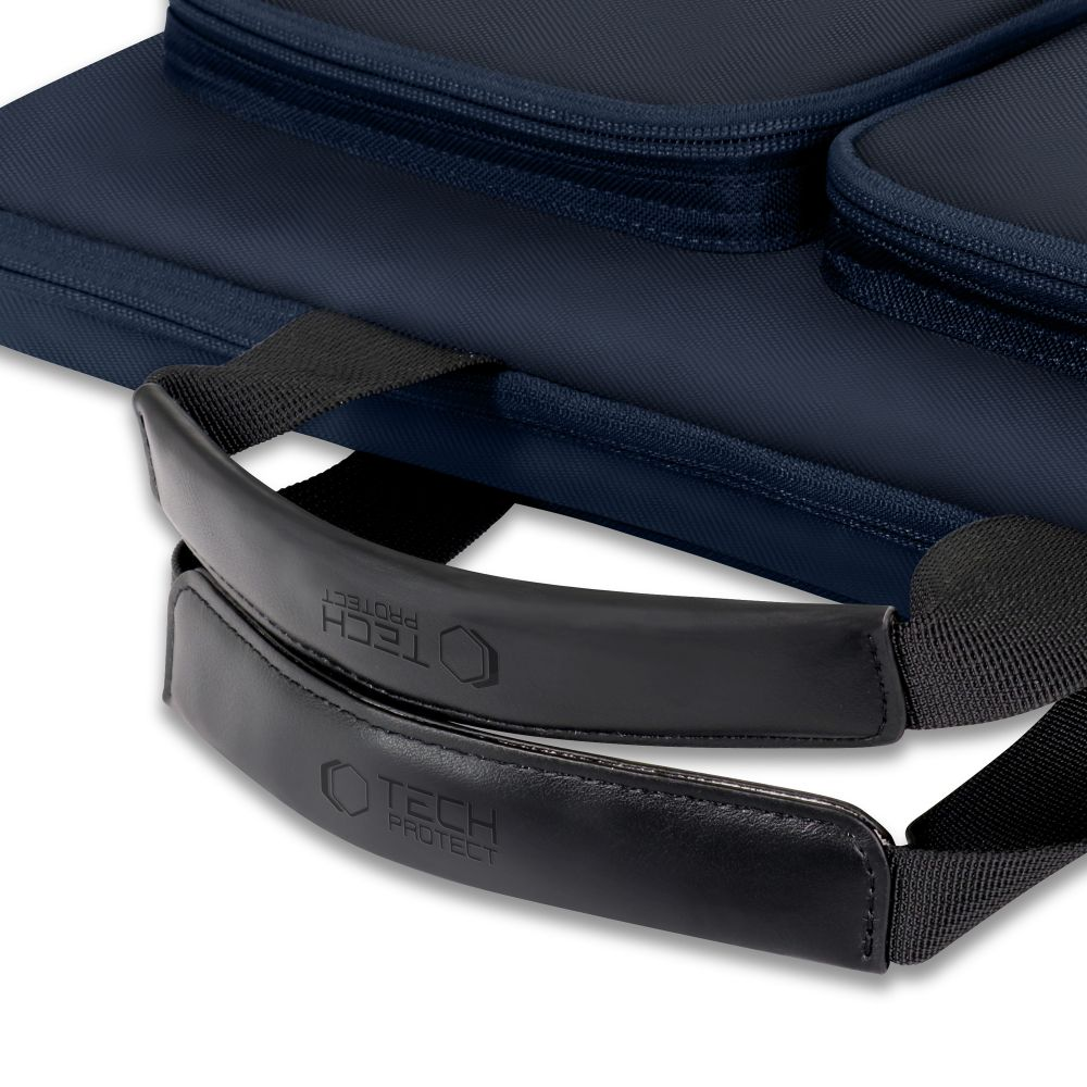 Poignées en cuir noir avec le logo 'Tech Protect' sur un étui bleu foncé avec compartiments et sangles noires.