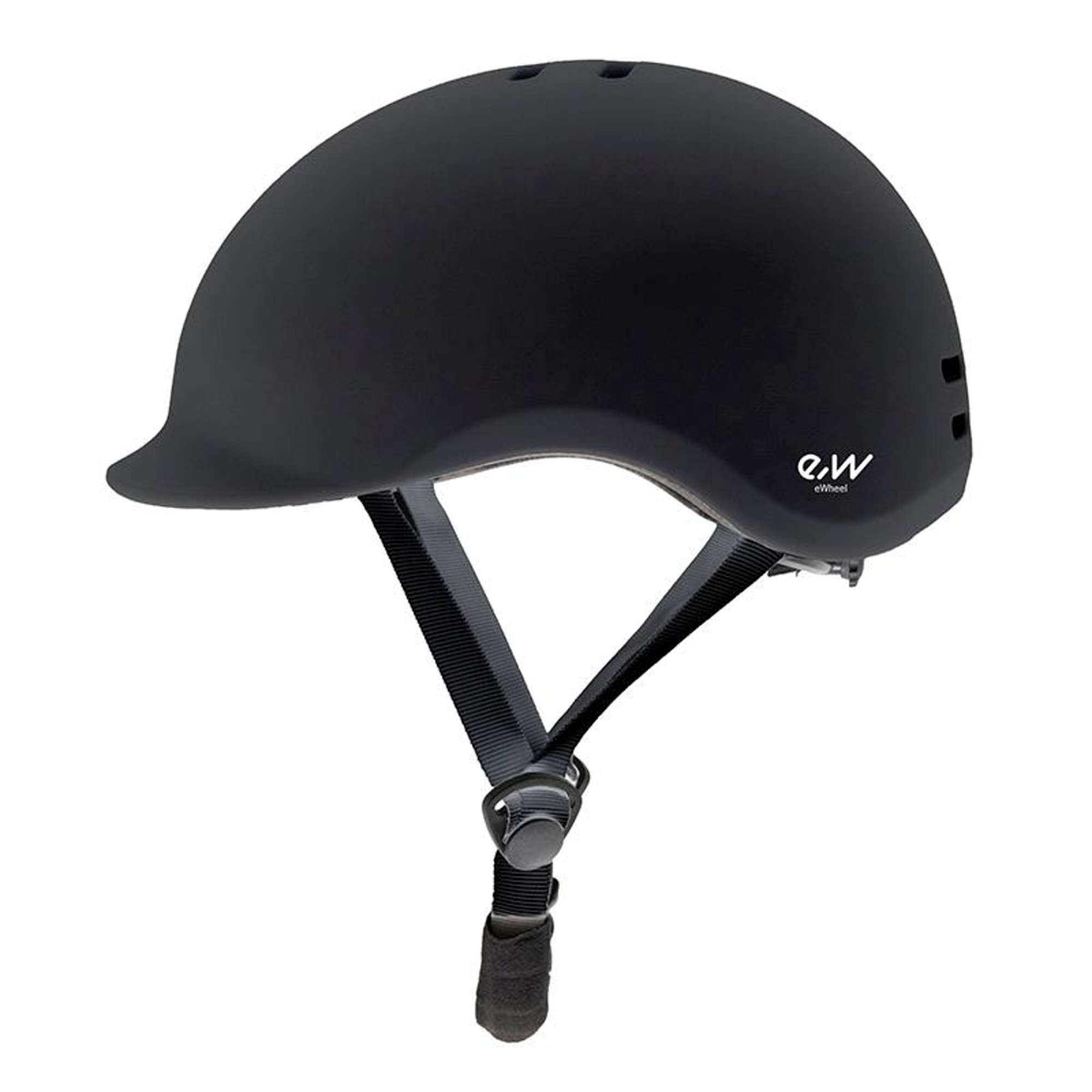 Un casco negro con correas para la barbilla. El casco tiene el logo e.w eWheel.