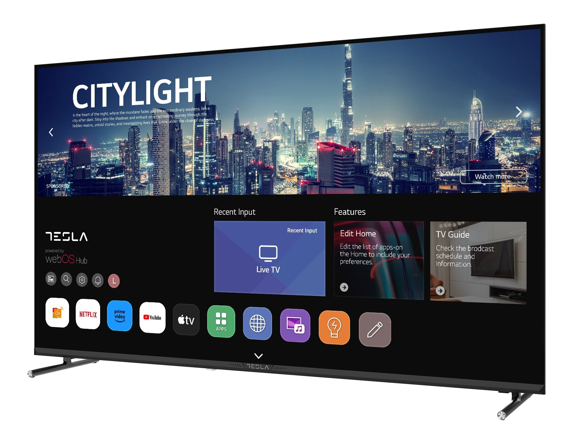 Un televisor Tesla muestra un paisaje urbano nocturno. En la parte inferior hay aplicaciones como Netflix y YouTube, con opciones de menú y un botón 'Ver más'.