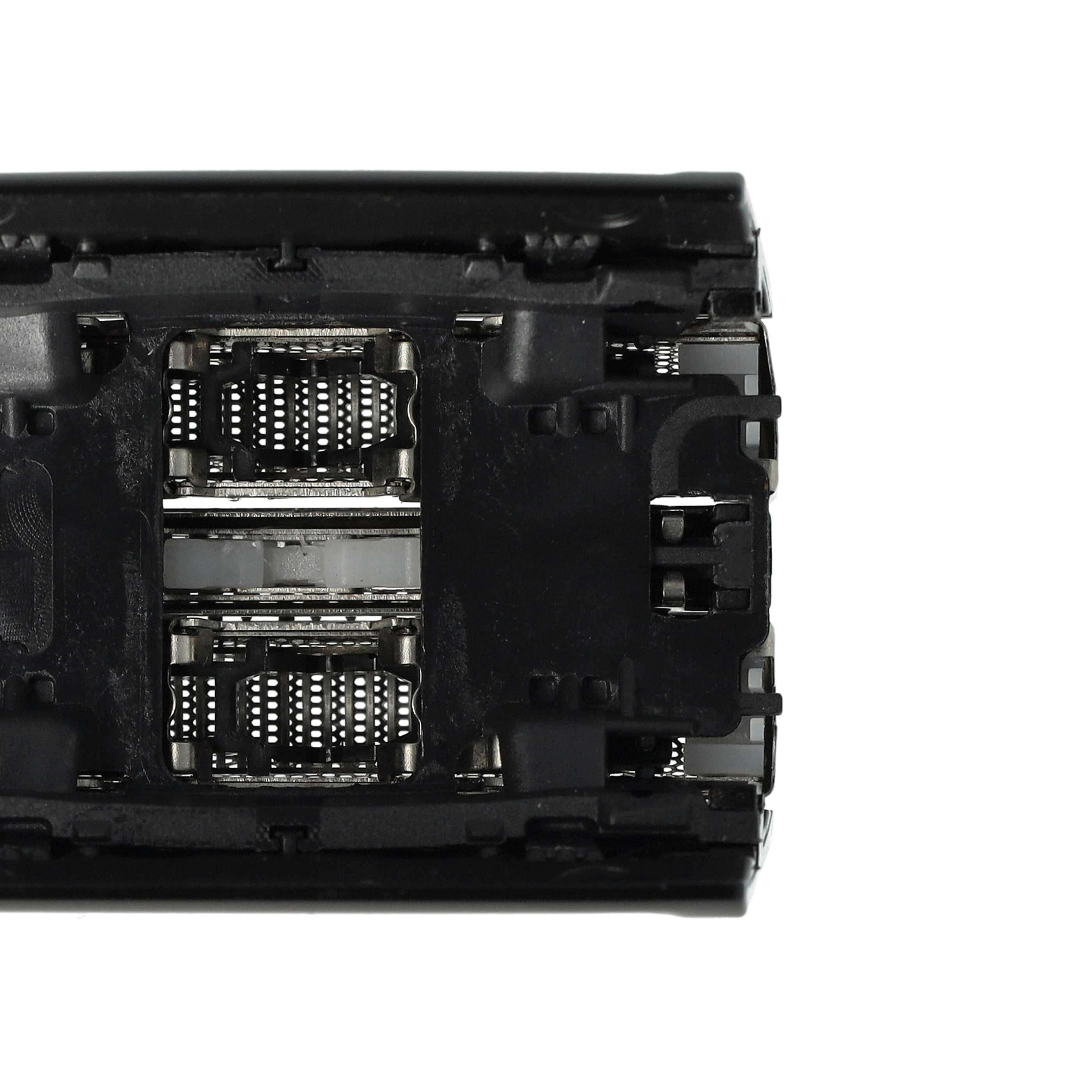 Nahaufnahme einer schwarzen elektronischen Komponente mit vielen kleinen Löchern und weißem Hintergrund.