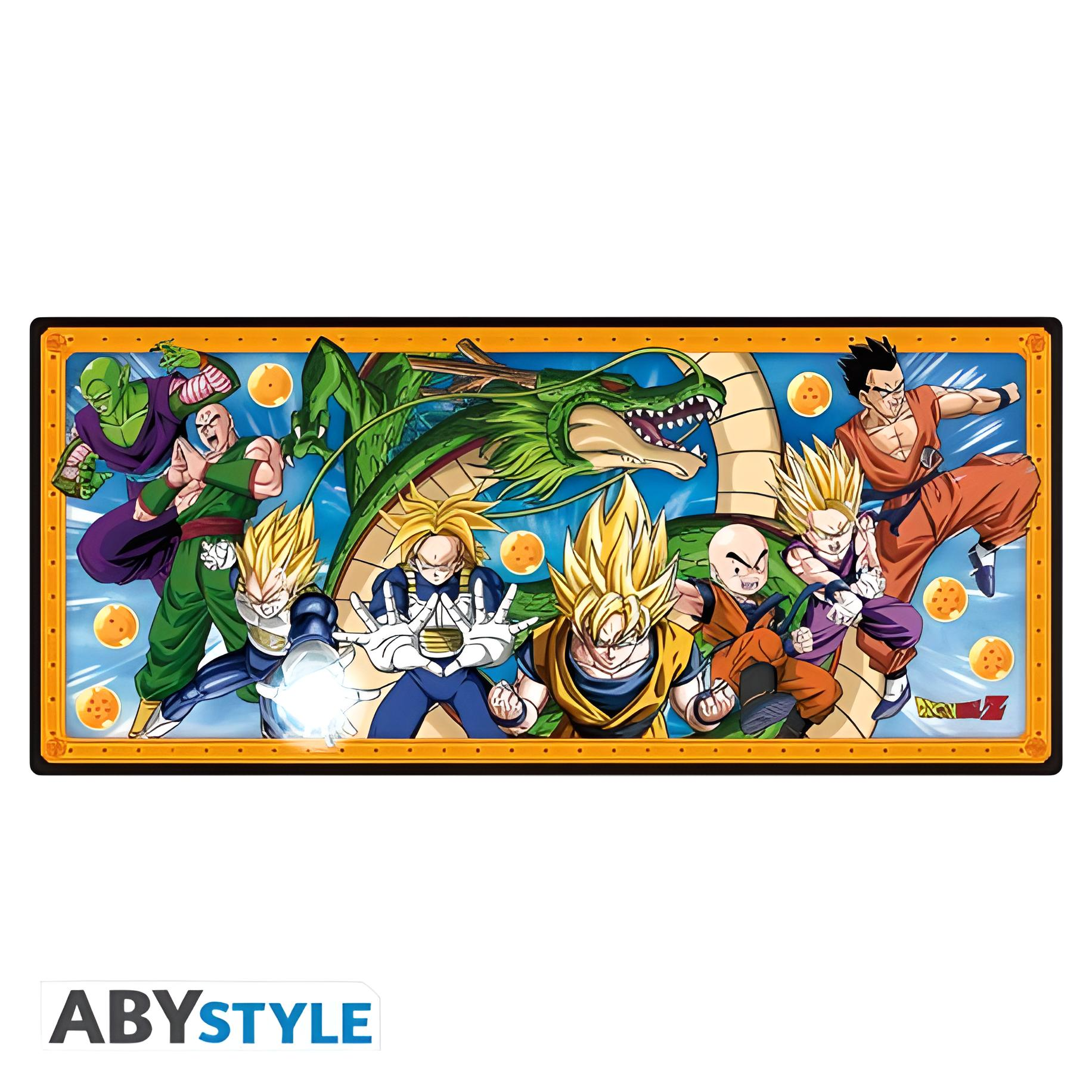 Dragon Ball Z-Charaktere, darunter Goku, mit Shenron im Hintergrund, ein goldener Rahmen.