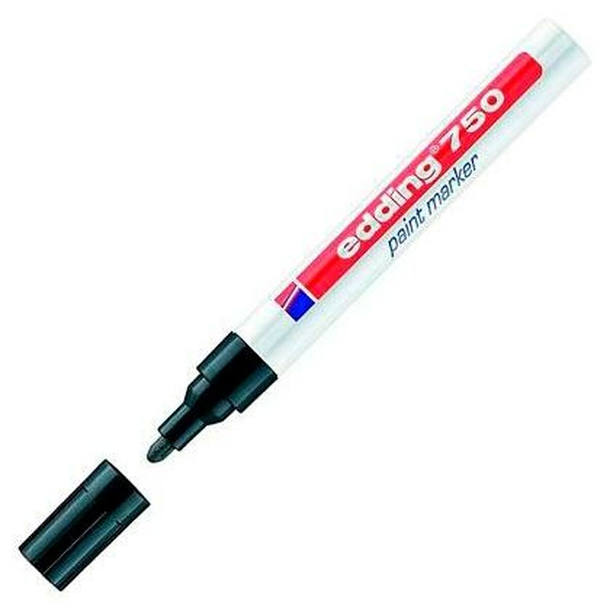 Ein Edding 750 Farbmarker mit abgenommener Kappe. Der Marker ist weiß mit rotem Streifen und schwarzer Spitze. Die Kappe ist schwarz.