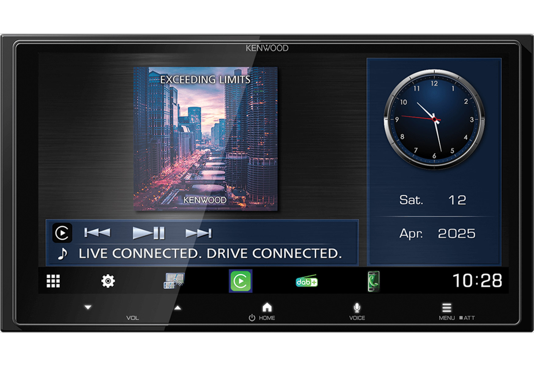 Auto-Infotainment-System mit Stadtbild, Uhr, Datum und Uhrzeit. Kenwood-Branding und Mediensteuerung.