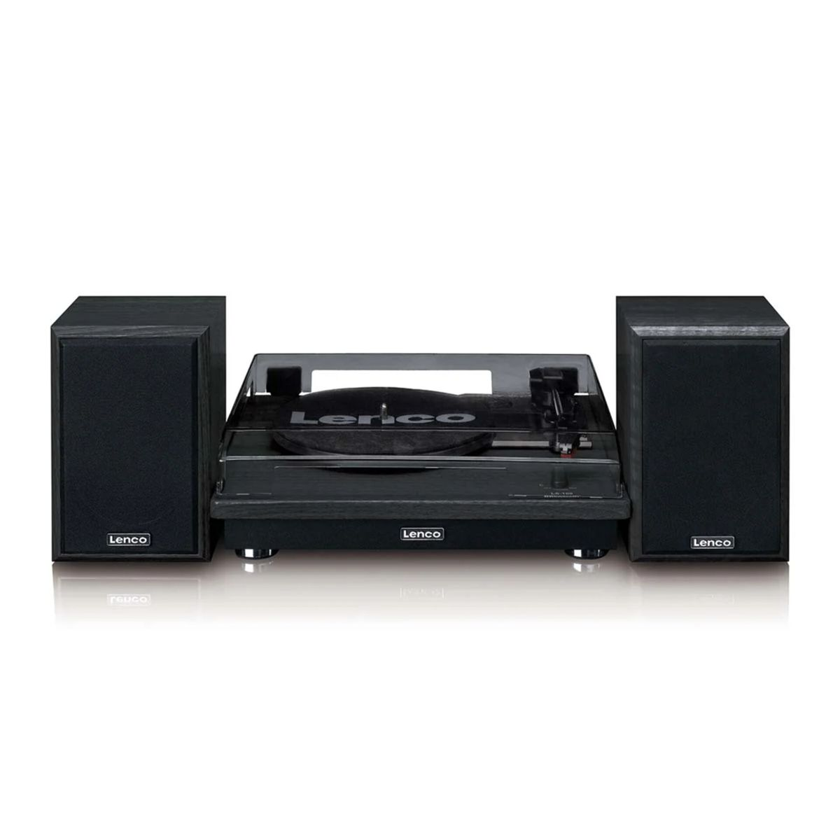 Czarny gramofon Lenco z dwoma czarnymi głośnikami na białym tle. Gramofon ma na sobie płytę.