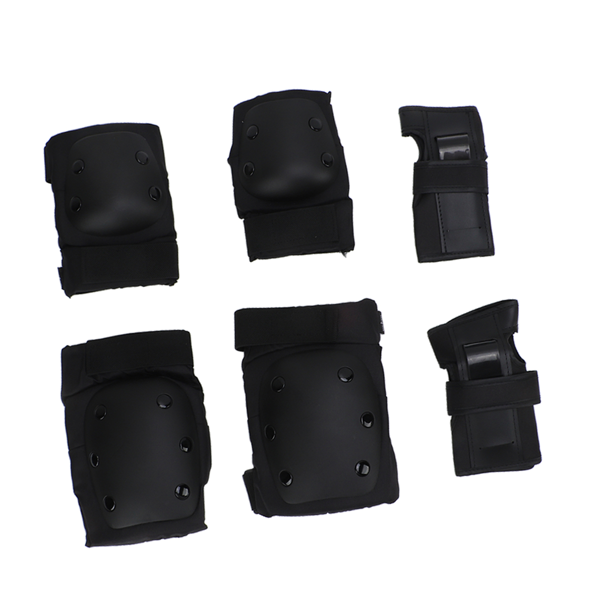 Sechs schwarze Schutzpads für Knie und Handgelenke sind auf weißem Hintergrund angeordnet. Sie wirken neu und unbenutzt.