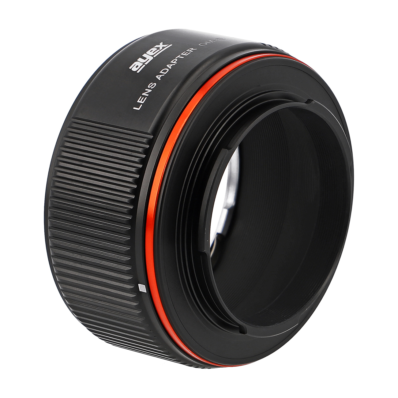 Ein schwarzer Objektivadapter mit rotem Ring. Darauf steht die Marke 'ayex' und 'LENS ADAPTER'. Der Hintergrund ist weiß.