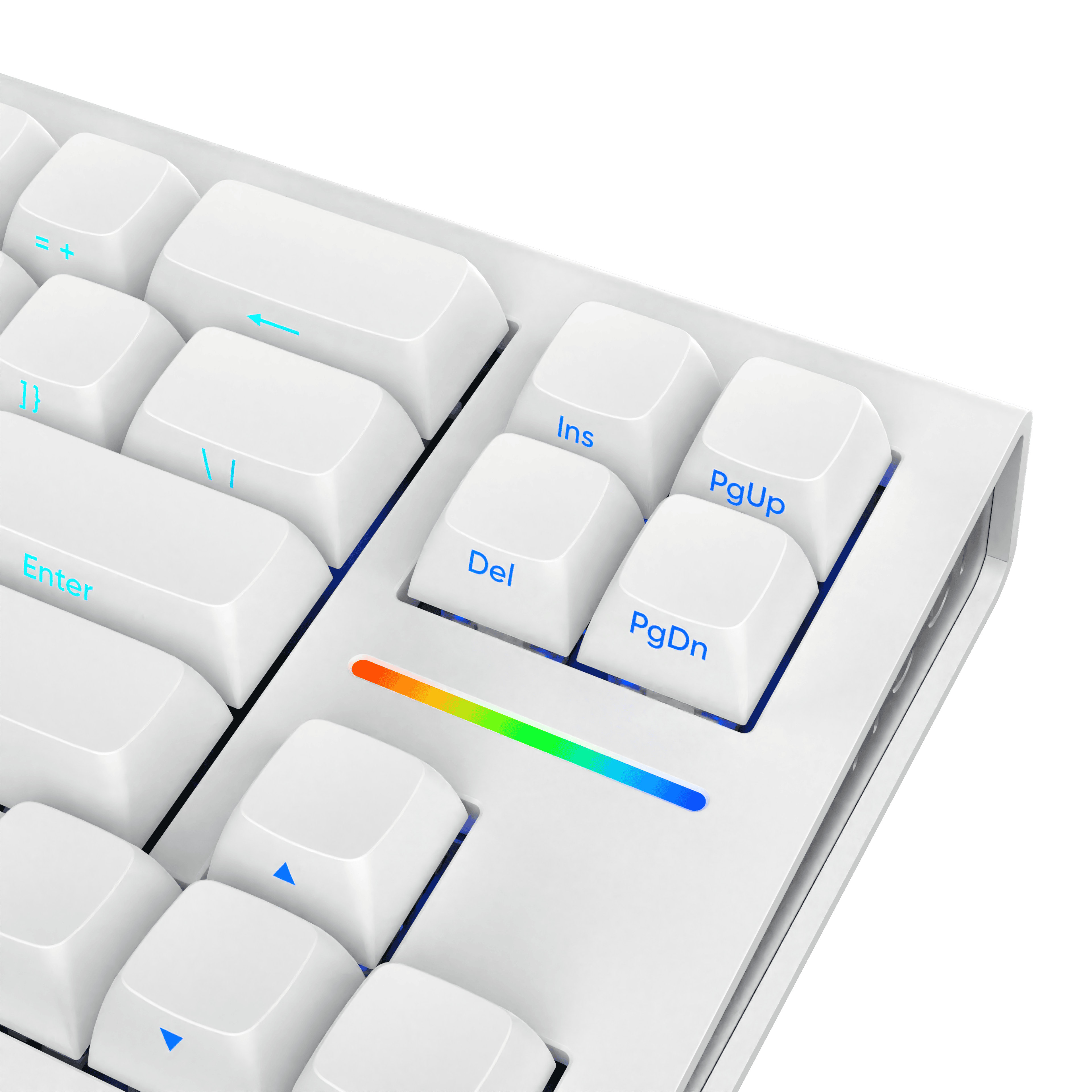 Nahaufnahme einer weißen Tastatur mit blauen und Regenbogenakzenten. Tasten sind u. a. Enter, Del und PgUp. Schwarzer Hintergrund.