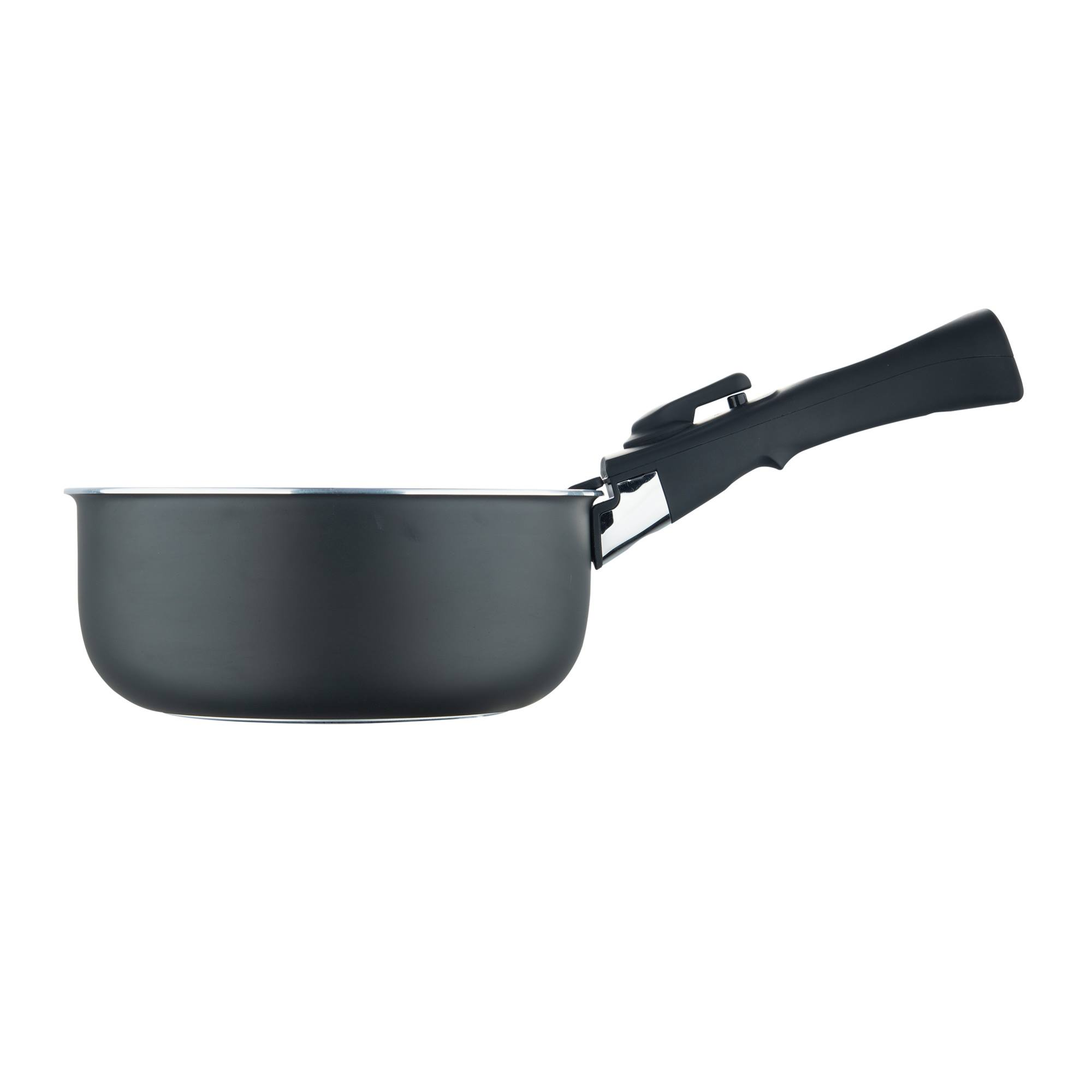 Una olla gris oscuro con mango negro sobre fondo blanco. El mango se extiende hacia la derecha.