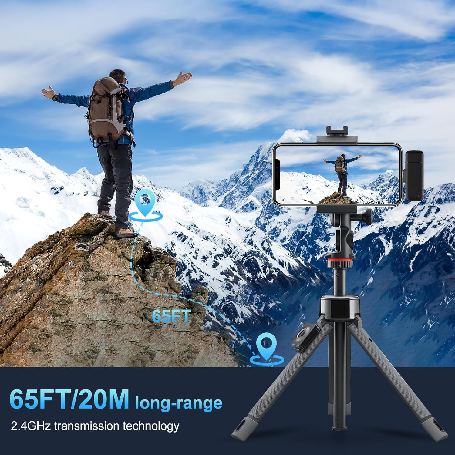 Ein Mann steht mit ausgestreckten Armen auf einem Berggipfel. Ein Telefon auf einem Stativ zeigt die gleiche Szene. Berge und Himmel im Hintergrund.