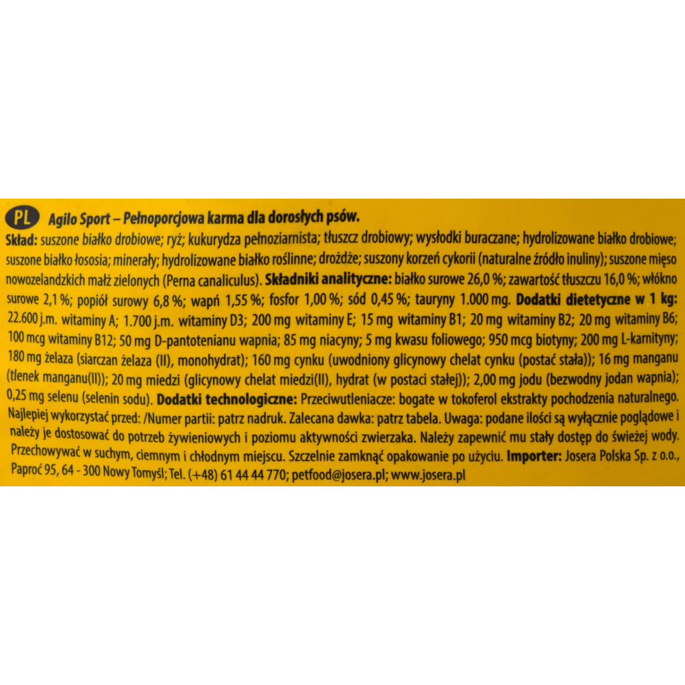 Texto en polaco con información del producto e ingredientes para comida para perros, con fondo blanco.