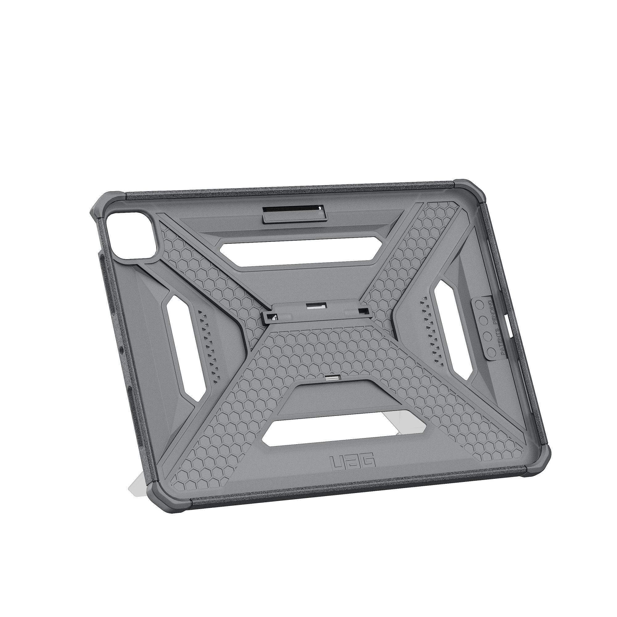 Szare etui na tablet z wzorem plastra miodu i logo UAG. Etui jest pod kątem, pokazując tył i bok.