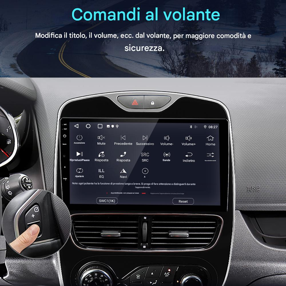 Cruscotto dell'auto con schermo che mostra i comandi. Una mano preme un pulsante. Il cruscotto ha pulsanti per il volume, la navigazione e altre funzioni.