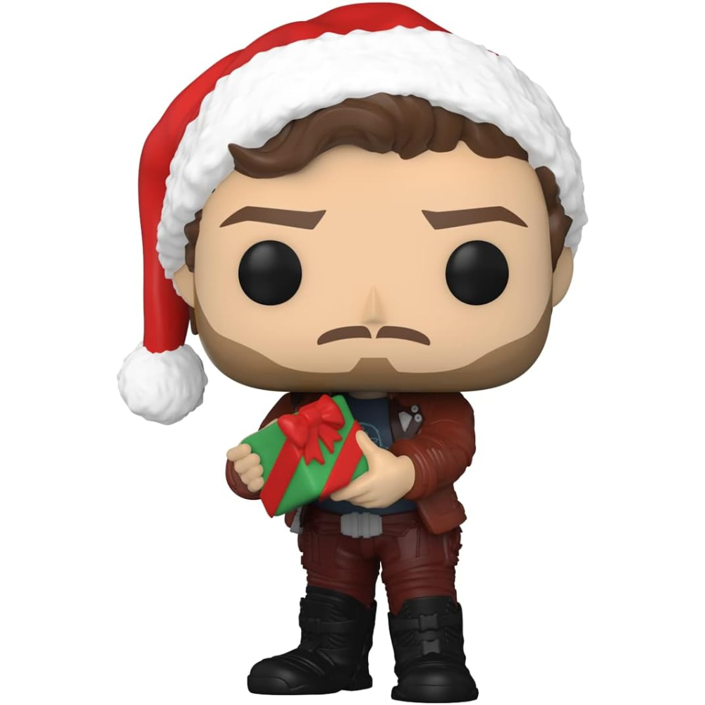 Una figura Funko Pop di Star-Lord con cappello di Babbo Natale, che tiene un regalo. Il regalo è verde con un fiocco rosso. La figura ha stivali neri.