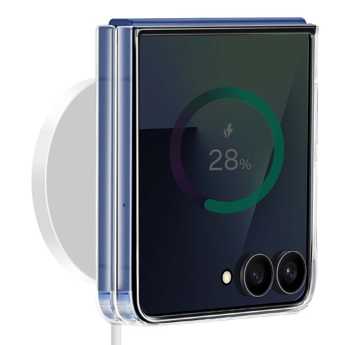Un smartphone, con una pantalla de carga que muestra el 28% de batería. El teléfono está en una funda transparente y conectado a una base de carga blanca.