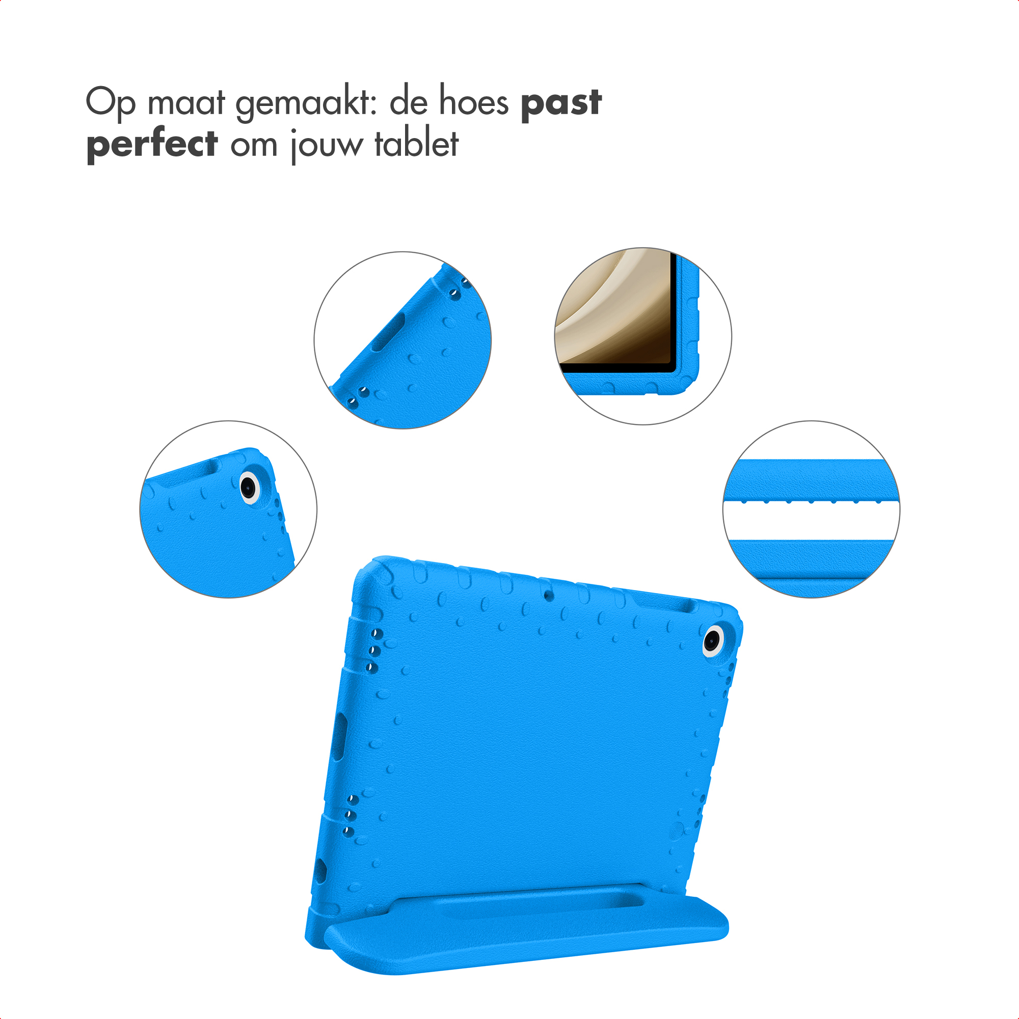 Blauwe tablethoes met details. Verschillende close-ups. Tekst bovenaan: 'Op maat gemaakt: de hoes past perfect'.