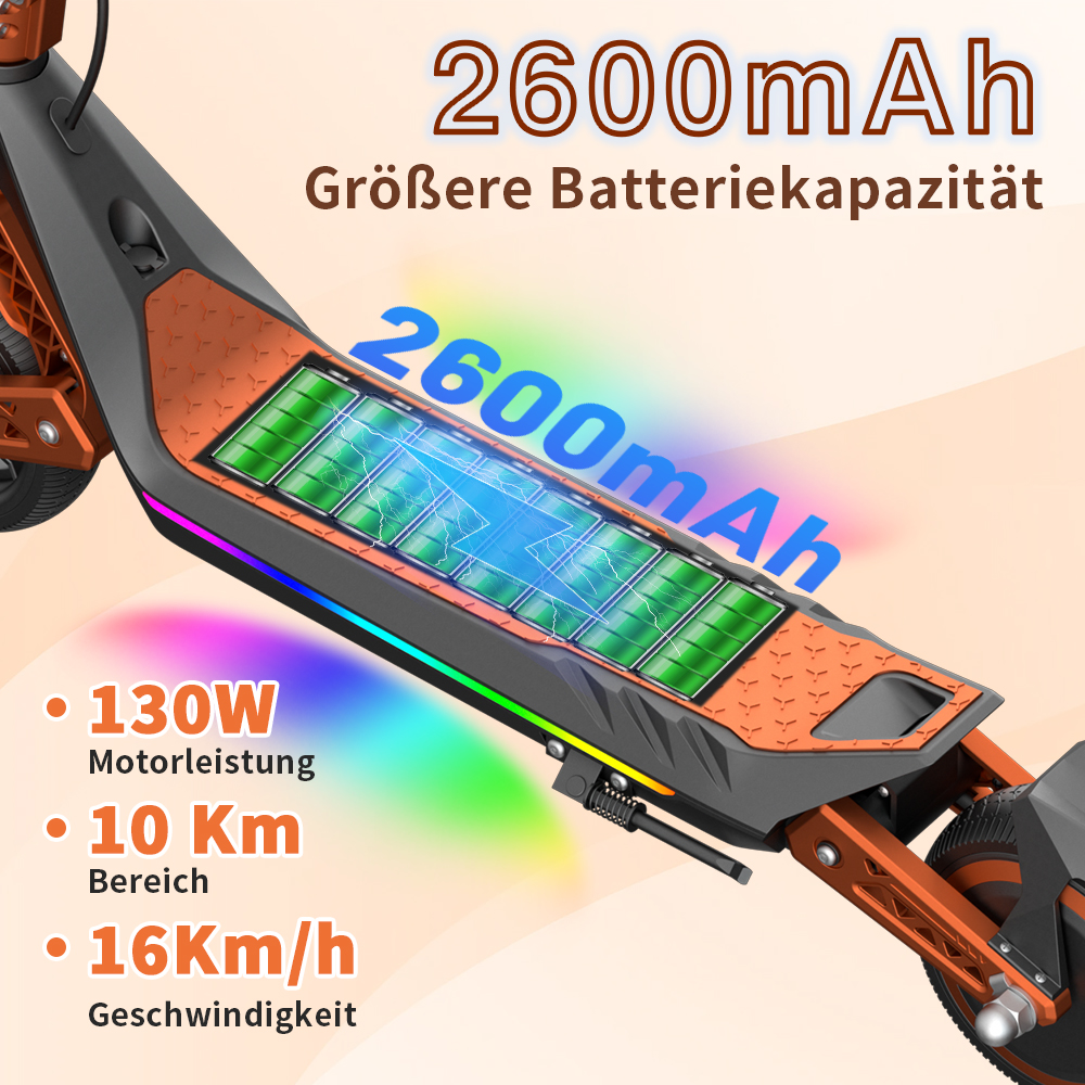 Elektroroller mit orangefarbenen und grauen Details. Text zeigt eine Batteriekapazität von 2600 mAh, 130 W Motor, 10 km Reichweite und 16 km/h Geschwindigkeit.