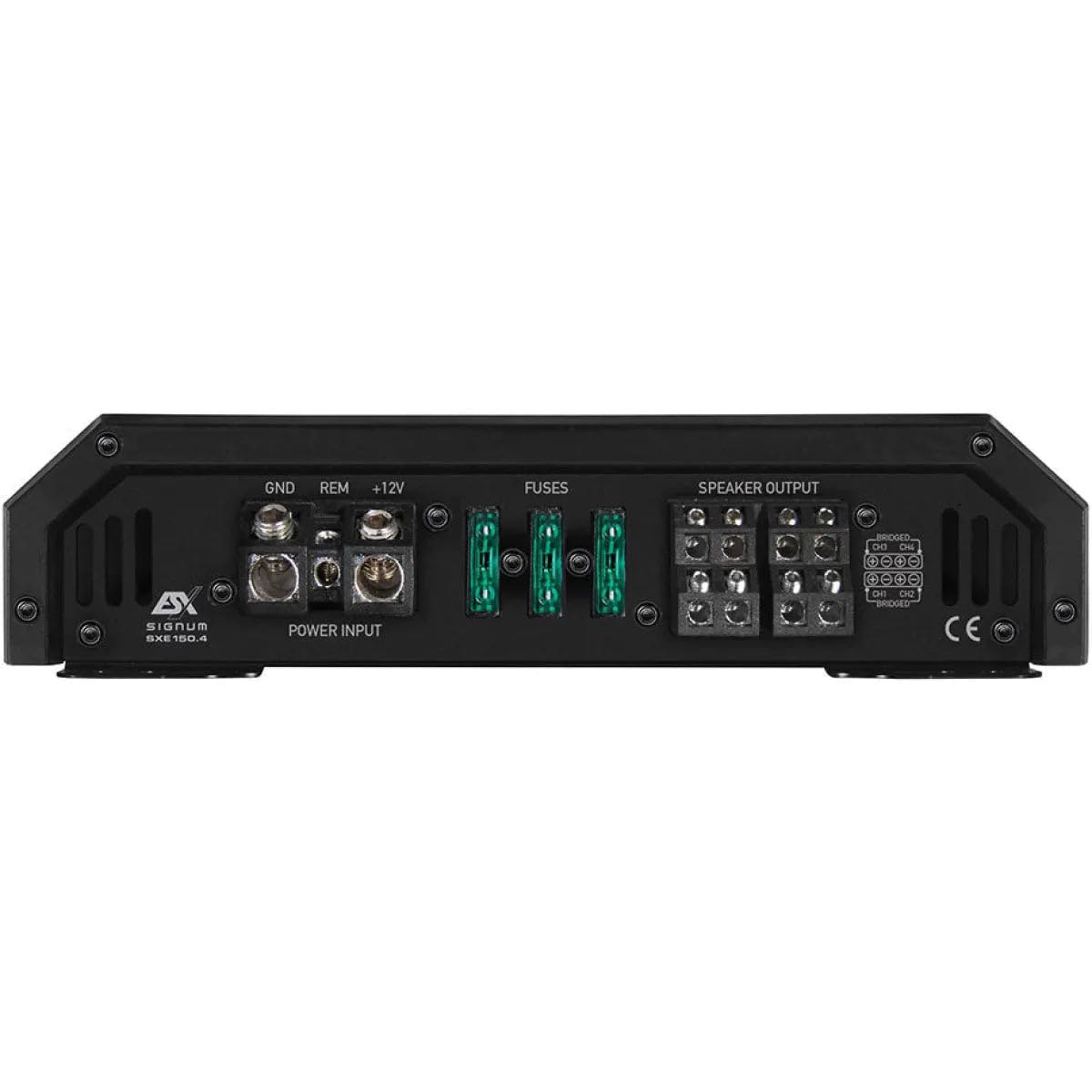 Schwarzer Auto-Verstärker mit verschiedenen Eingangs- und Ausgangsanschlüssen: GND, REM, +12V, FUSES, SPEAKER OUTPUT. Marke Signum, Modell SXE150.4.