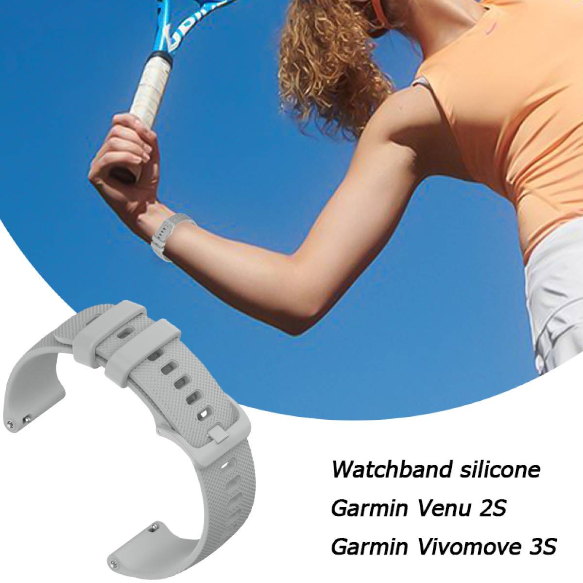 Kobieta gra w tenisa rakietą. Szary pasek do zegarka na pierwszym planie, tło jest niebieskie.