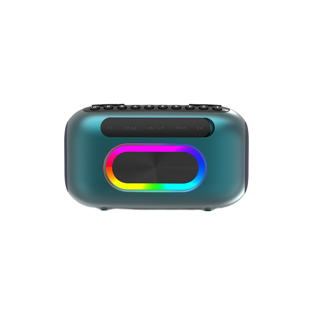 Głośnik w kolorze turkusowym z owalem podświetlanym tęczą. Na górze przyciski, porty to USB, AUX i TF.
