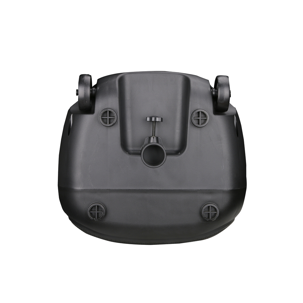 Widok z góry czarnego, zaokrąglonego obiektu z kołami, centralną rurą i kilkoma detalami w kształcie krzyża. Tło jest białe.