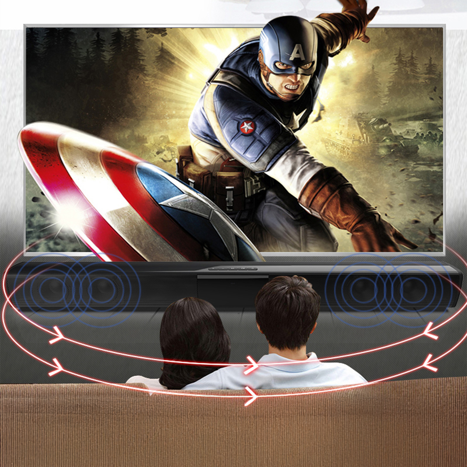 Una pareja viendo la tele con el Capitán América. Las ondas sonoras emanan de la barra de sonido, la pareja está en un sofá marrón.