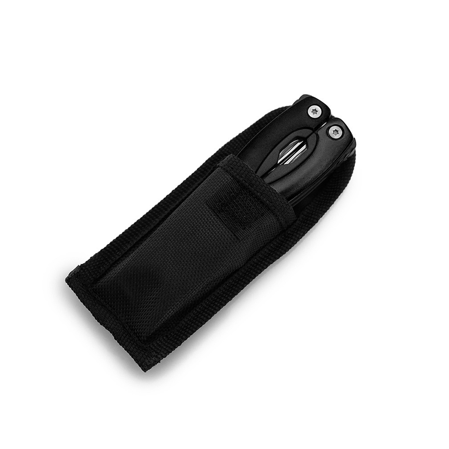Multi-tool nero in una custodia nera su sfondo bianco. L'utensile ha una lama piegata e due teste a vite visibili.