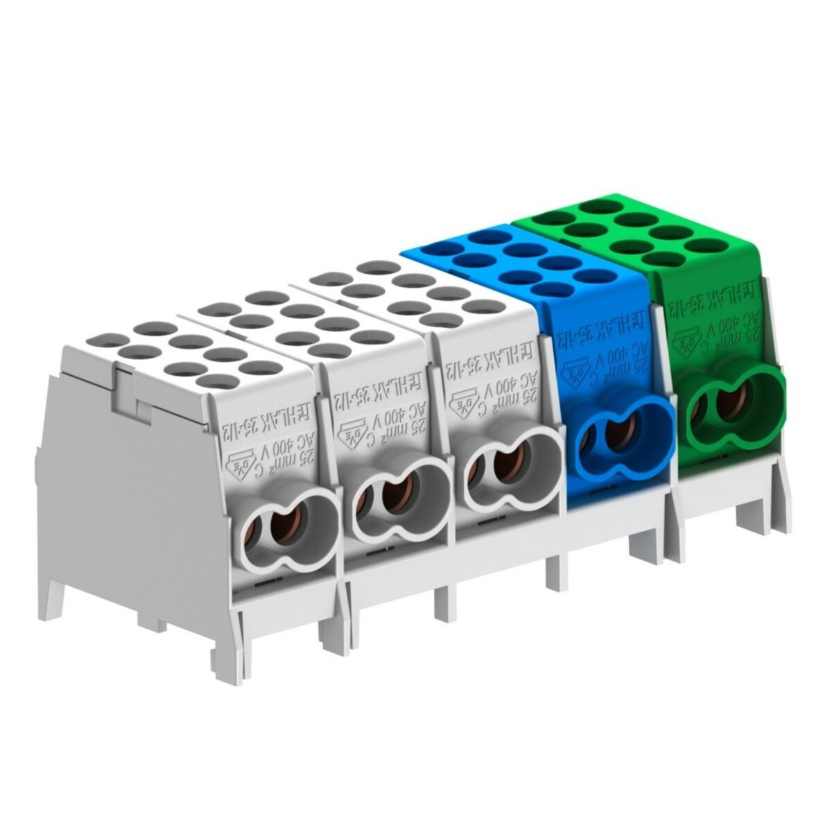 Elektrische Klemmen in Weiß, Blau und Grün. Jeder Block hat mehrere Löcher und Etiketten. Sie sind verbunden und auf einer weißen Basis.