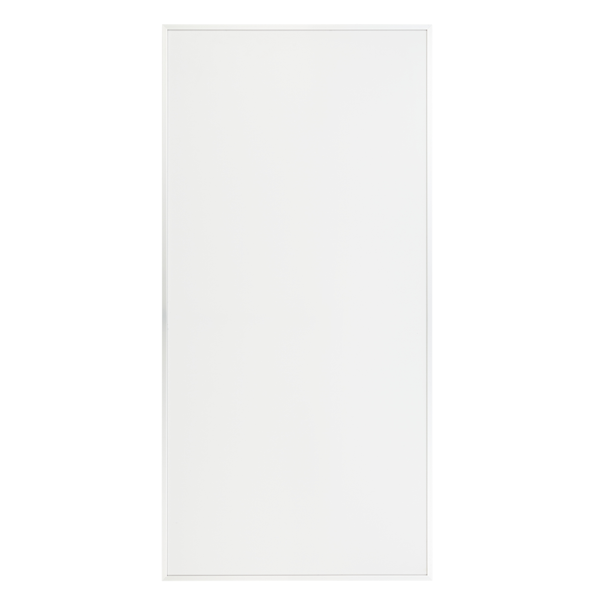 Un rettangolo bianco incorniciato di bianco, centrato su sfondo bianco.