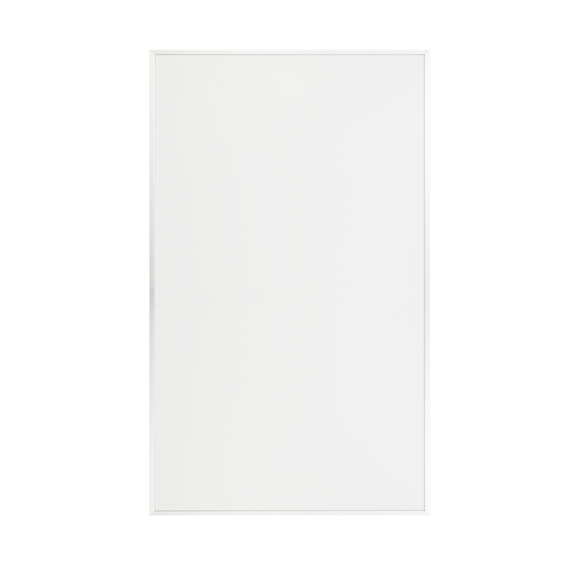 Un marco rectangular blanco sobre un fondo blanco. El marco tiene un borde plateado fino.