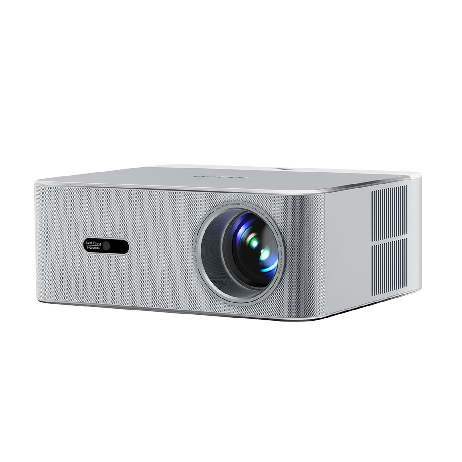 Se muestra un proyector plateado con una lente. Tiene las palabras 'Auto Foucs' y '1920x1080', junto con 'HIGH TRANSMISSION OPTICAL GLASS LENS'.