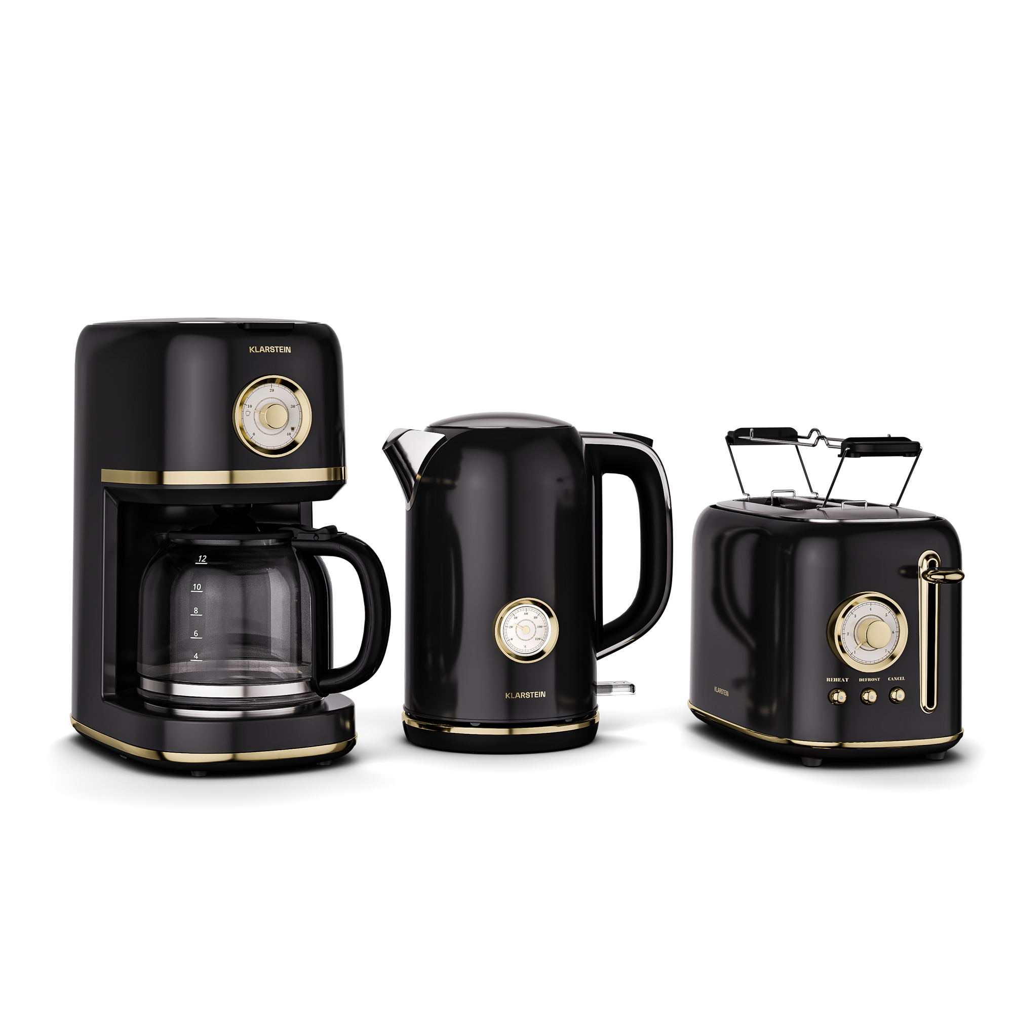 Macchina da caffè, bollitore e tostapane neri con dettagli dorati, su sfondo bianco.