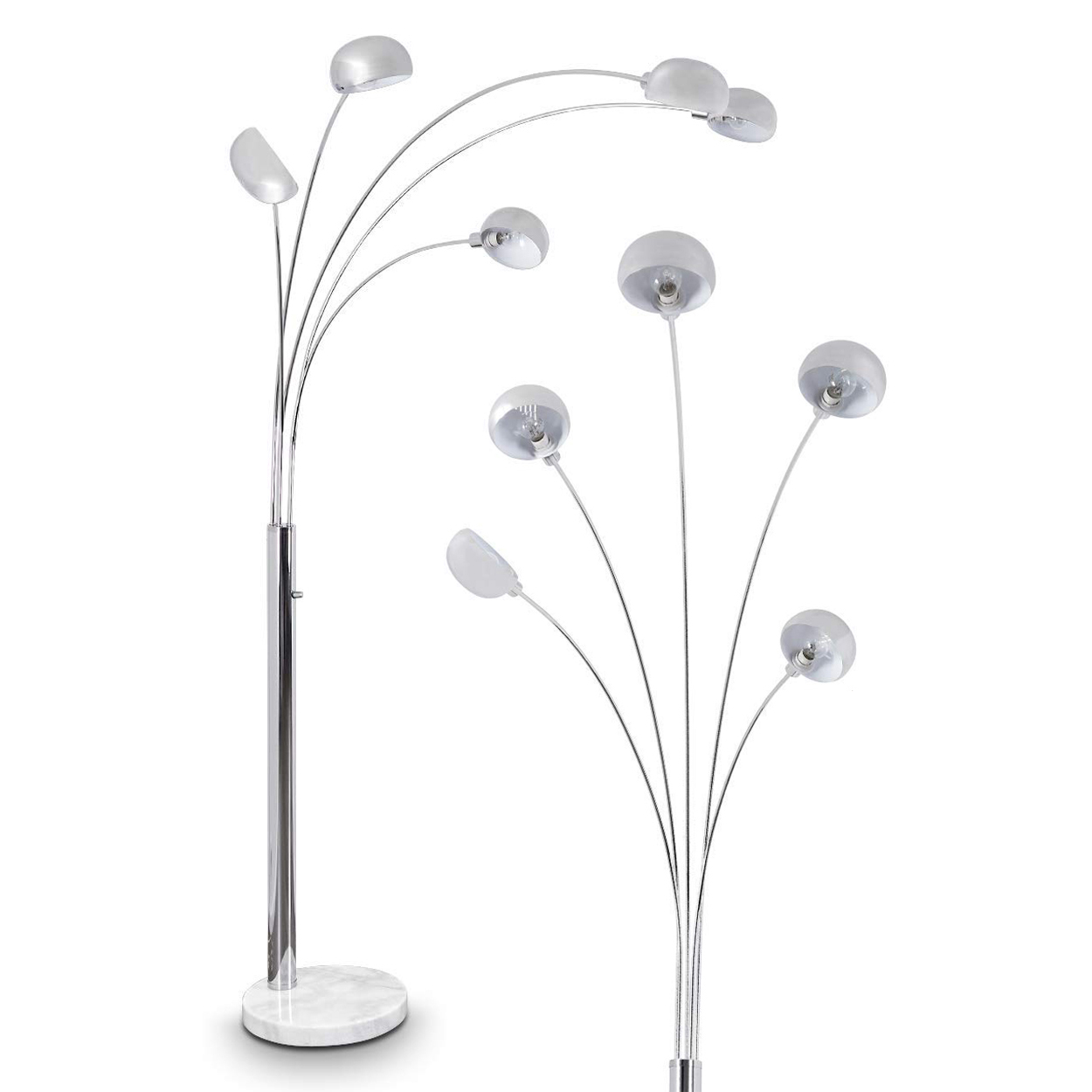 Zwei moderne Stehlampen mit verchromten Stielen und Glaskugellampen auf weißem Hintergrund. Eine hat einen Marmorsockel.