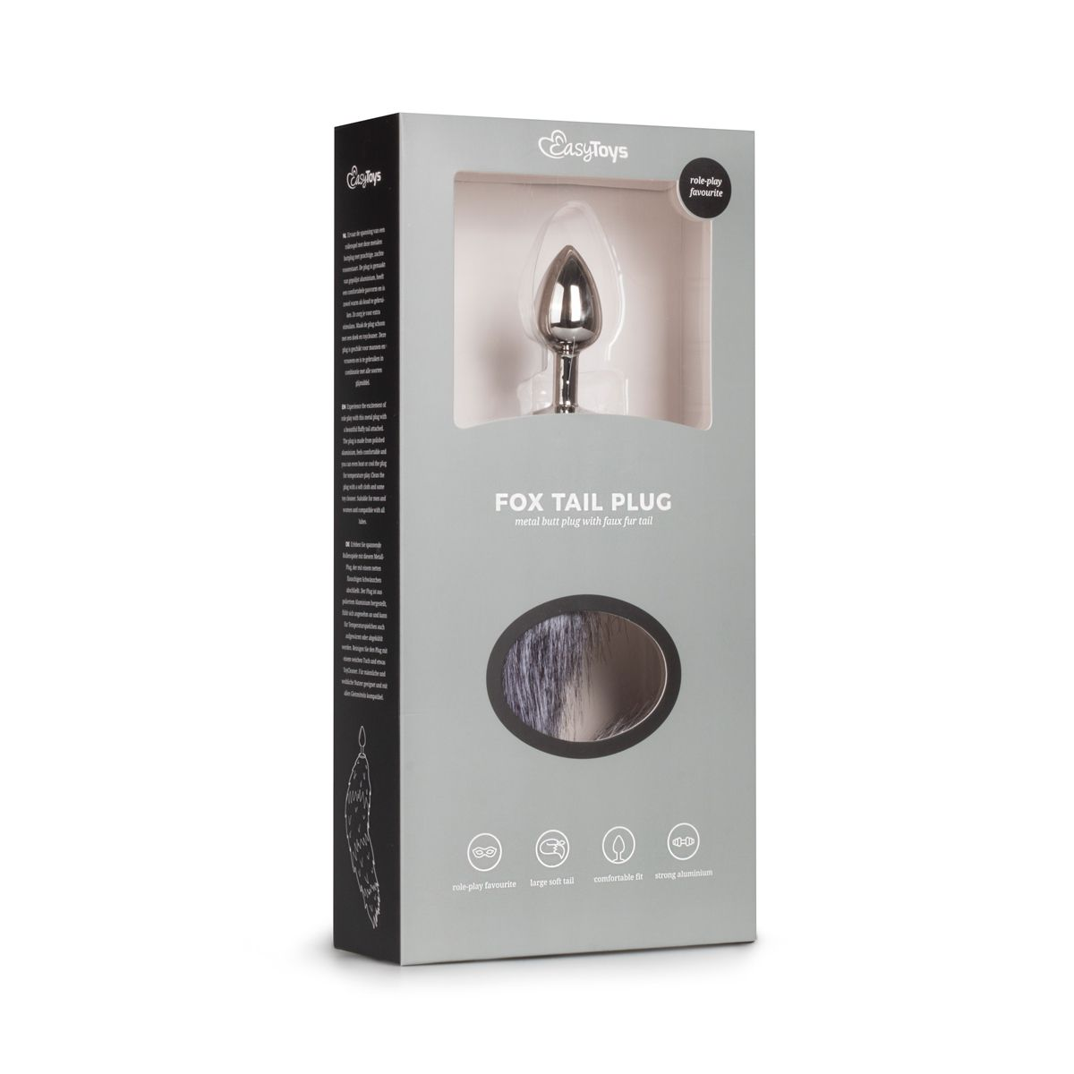 Eine Produktverpackung enthält einen Metall-Butt-Plug mit einem Kunstfellschwanz. Die Box hat Text und Symbole. Das Produkt ist von EasyToys.