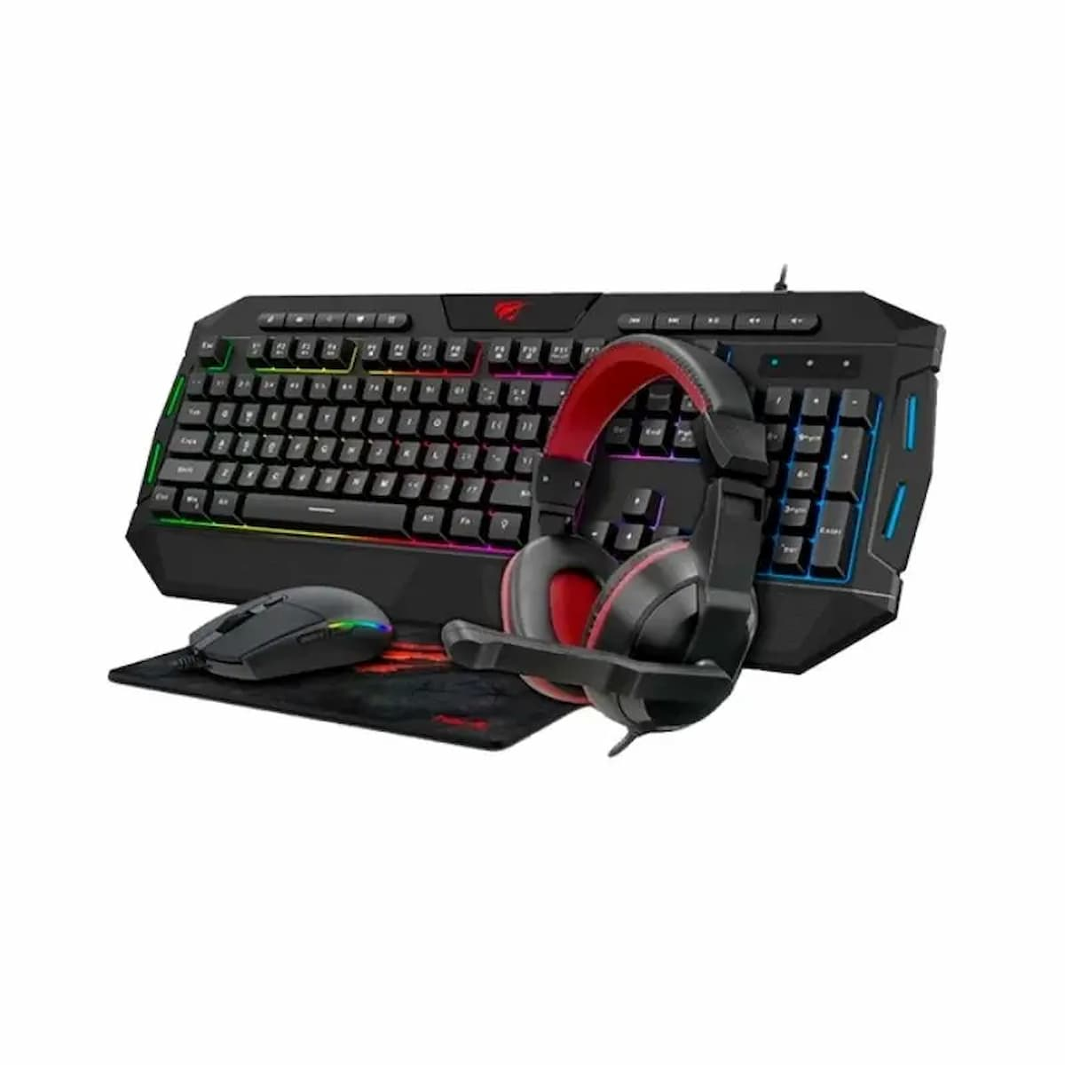 Una configuración de juego: teclado, ratón, alfombrilla de ratón y auriculares. El teclado tiene luces de colores. Los auriculares tienen detalles rojos.