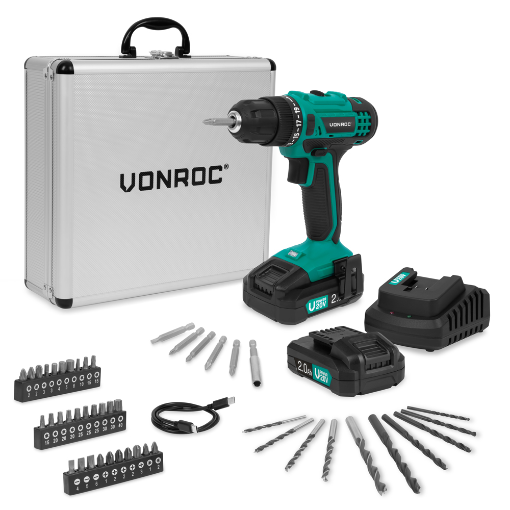 Een Vonroc boorset met een koffer, boor, batterijen, oplader en diverse boorbits. De boor is blauwgroen en zwart.