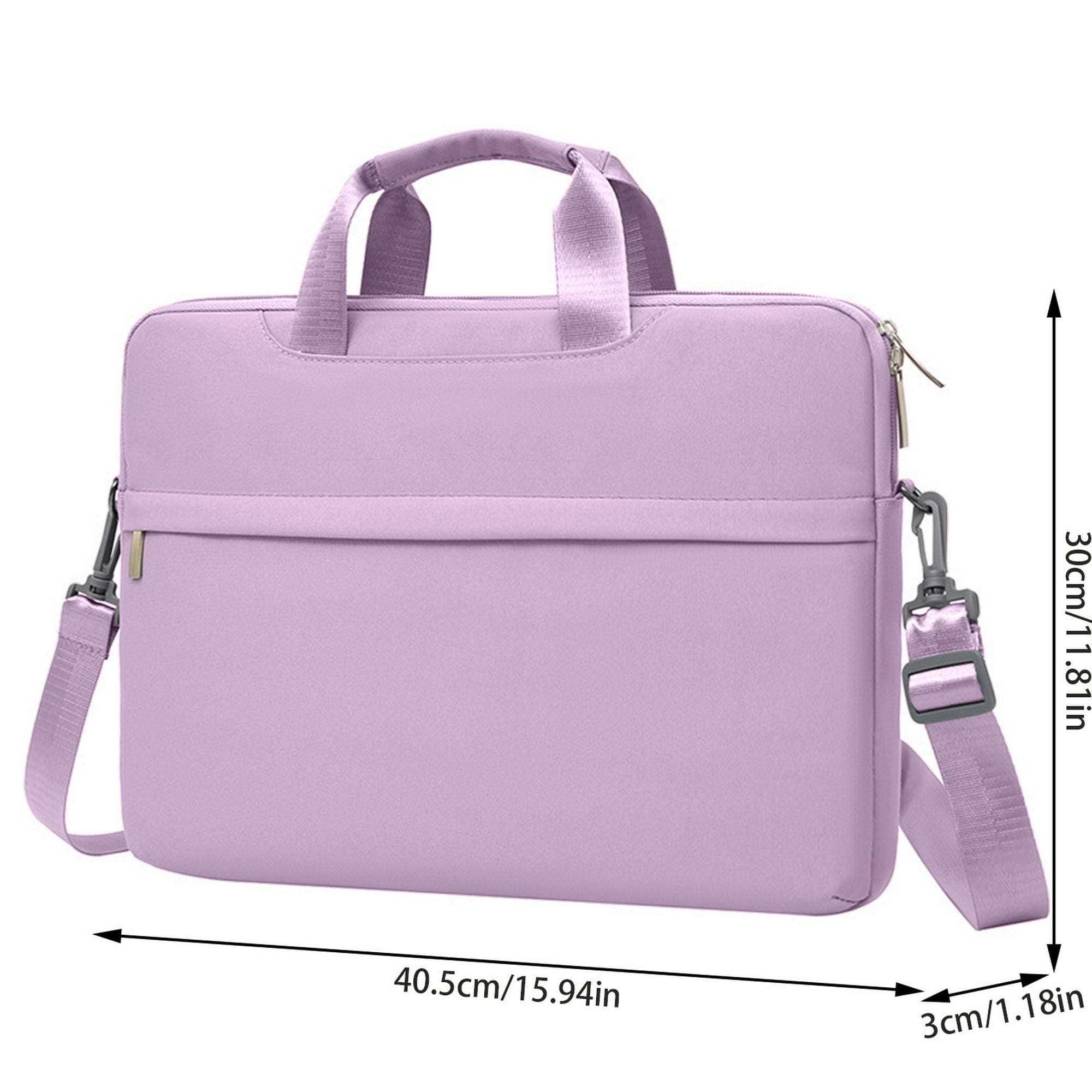 Eine lila Laptoptasche mit Griff, Schultergurt und beschrifteten Abmessungen. Die Tasche ist rechteckig.