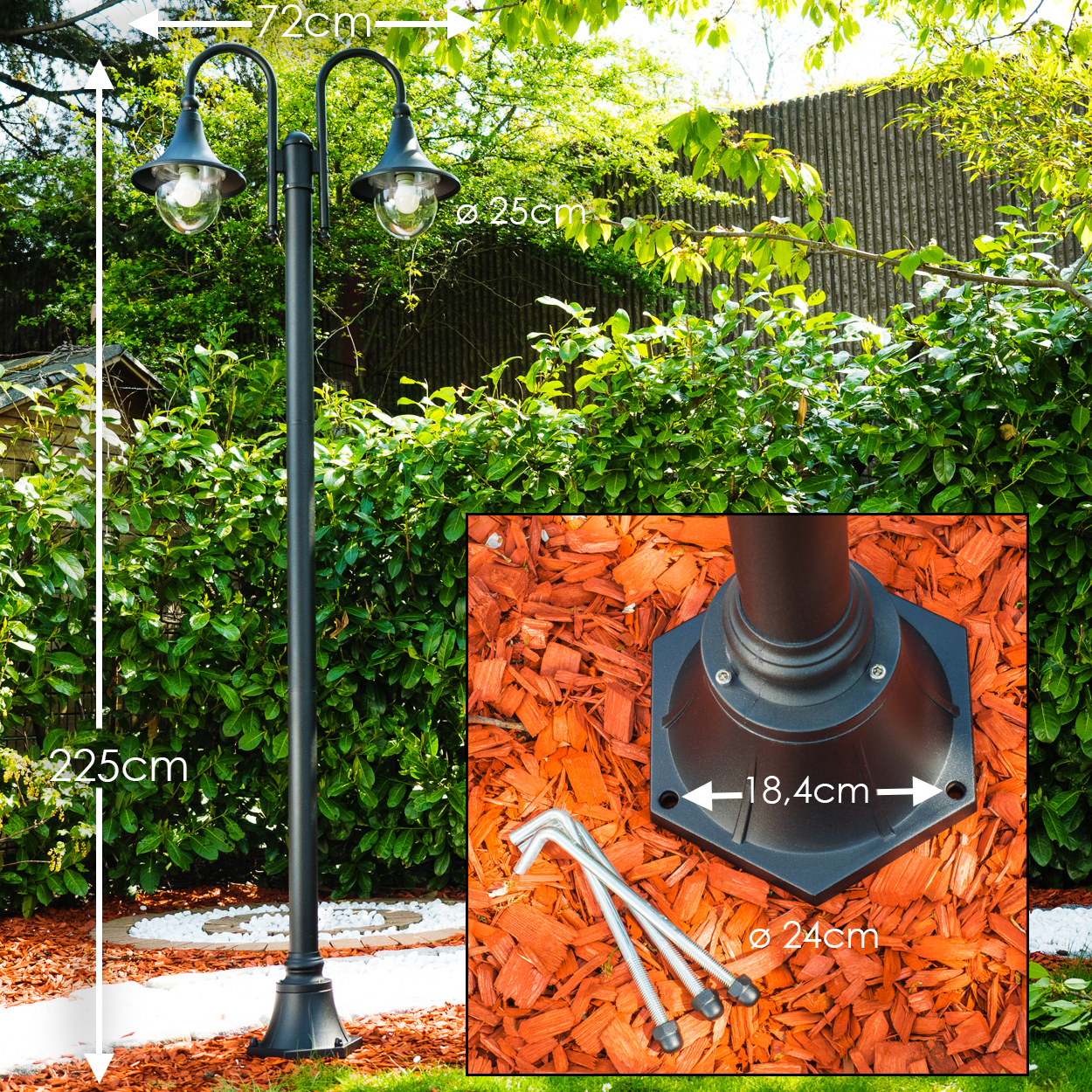 Schwarze Außenlampe mit zwei Lichtern, 225 cm hoch. Details umfassen Sockel, Schrauben und Hecke. Abmessungen sind angegeben.