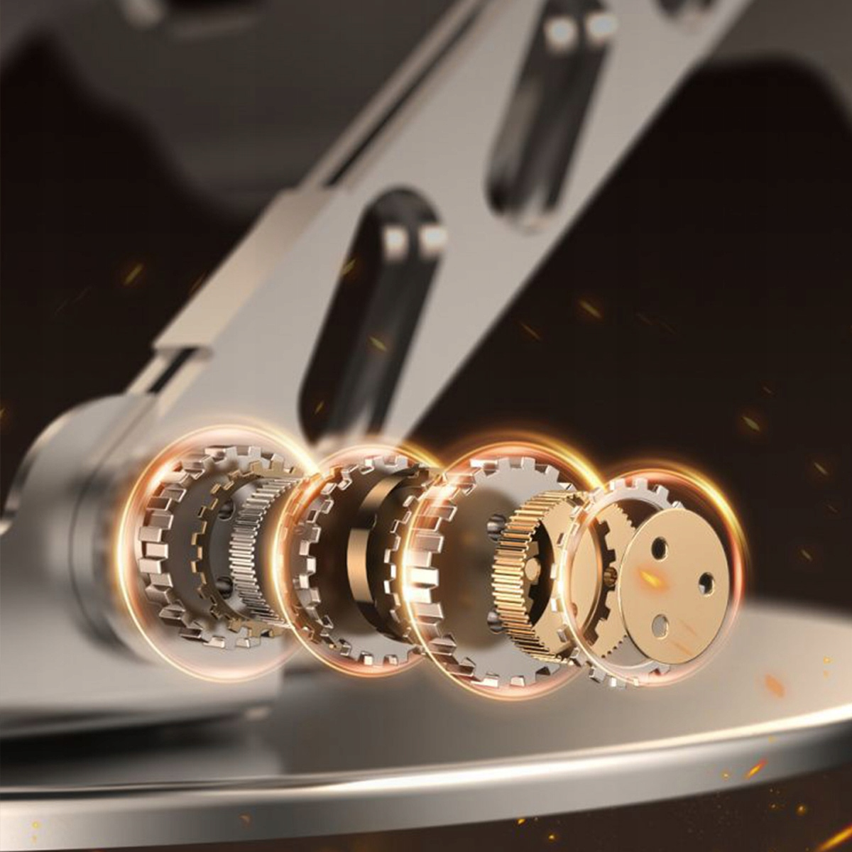 Zbliżenie mechanizmu z wieloma złotymi i srebrnymi zębatkami, warstwowymi i podświetlonymi. Metalowe ramię w tle.