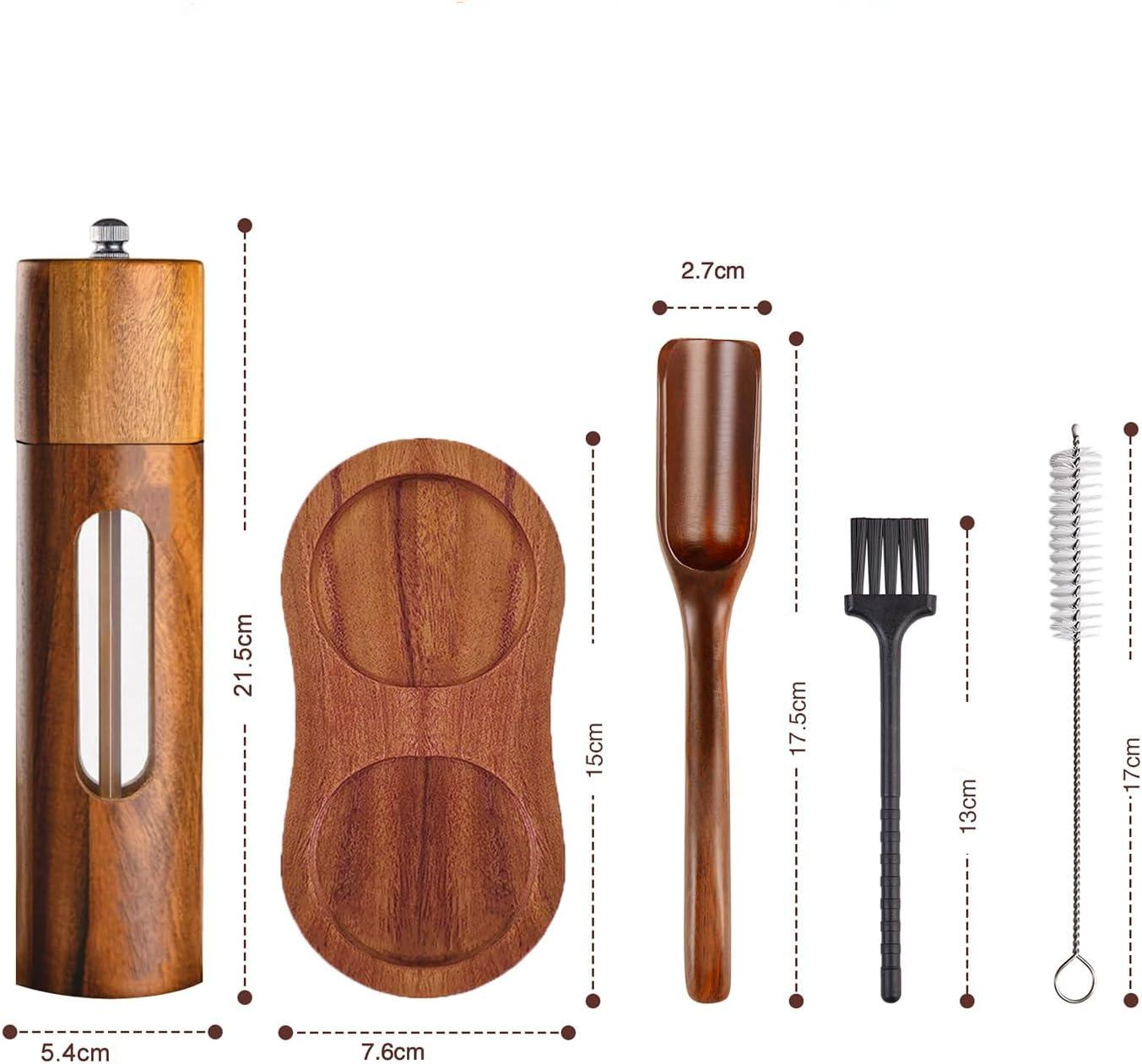 Holzartikel: Mühle, Tablett, Schaufel, Bürste und Reinigungsbürste. Abmessungen sind mit gestrichelten Linien und Maßen in cm angegeben.