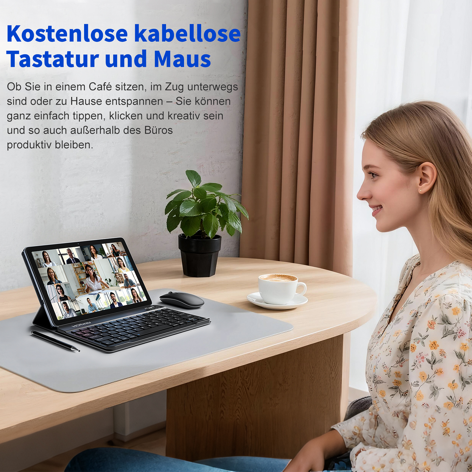Frau am Tisch mit Tablet, Tastatur, Maus und Kaffee. Videoanruf auf dem Bildschirm. Pflanze im Hintergrund.