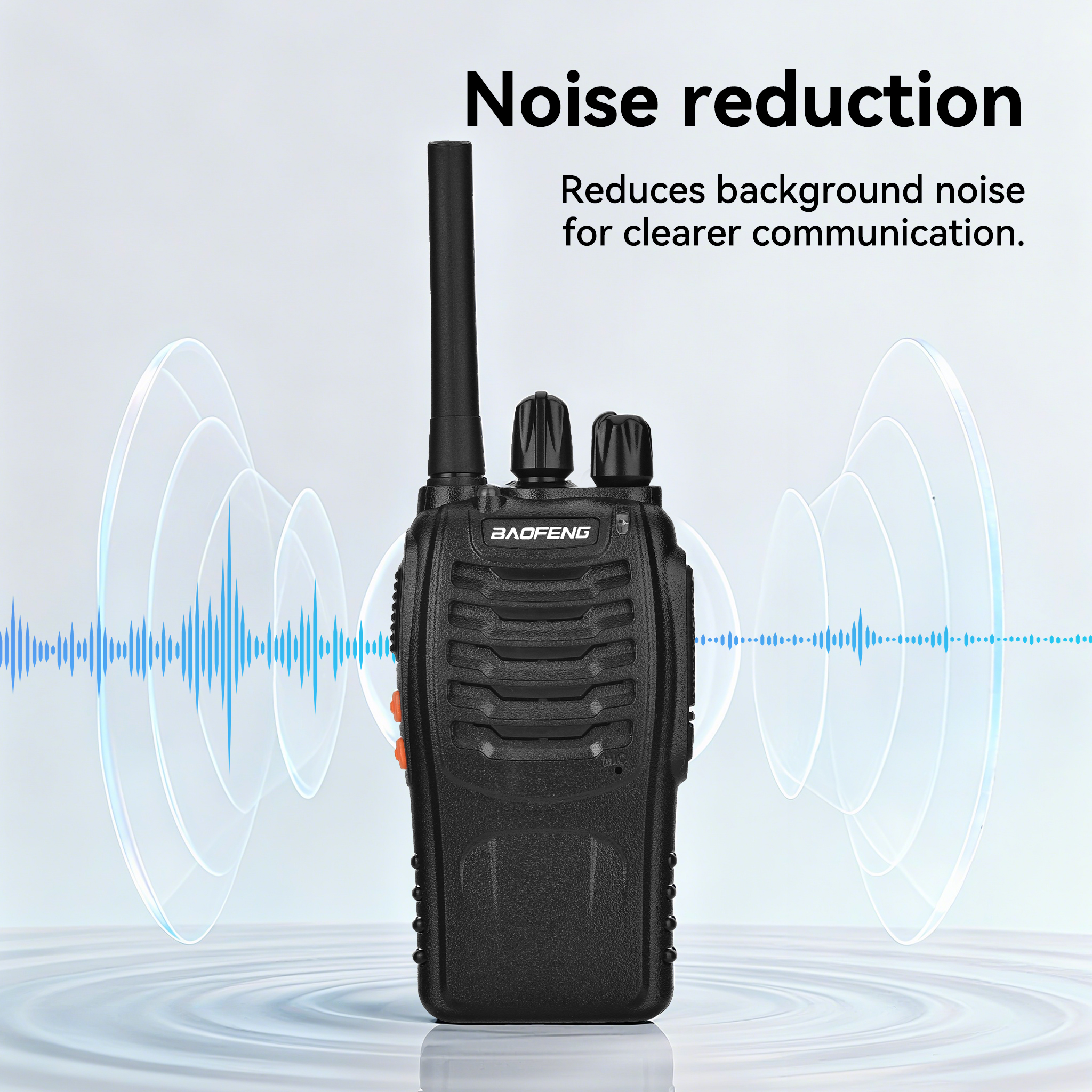 Un walkie-talkie Baofeng nero con antenna. L'immagine evidenzia la riduzione del rumore con grafici di onde sonore.