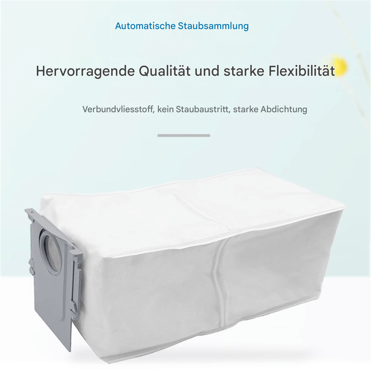 Ein weißer Staubsaugerbeutel mit grauer Montageplatte auf hellblauem Hintergrund.