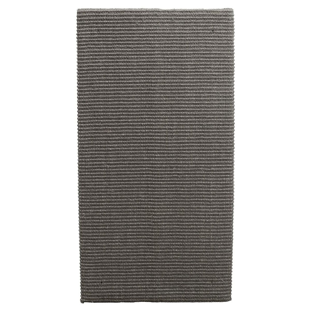 Una alfombra rectangular gris con textura acanalada. El fondo es blanco.
