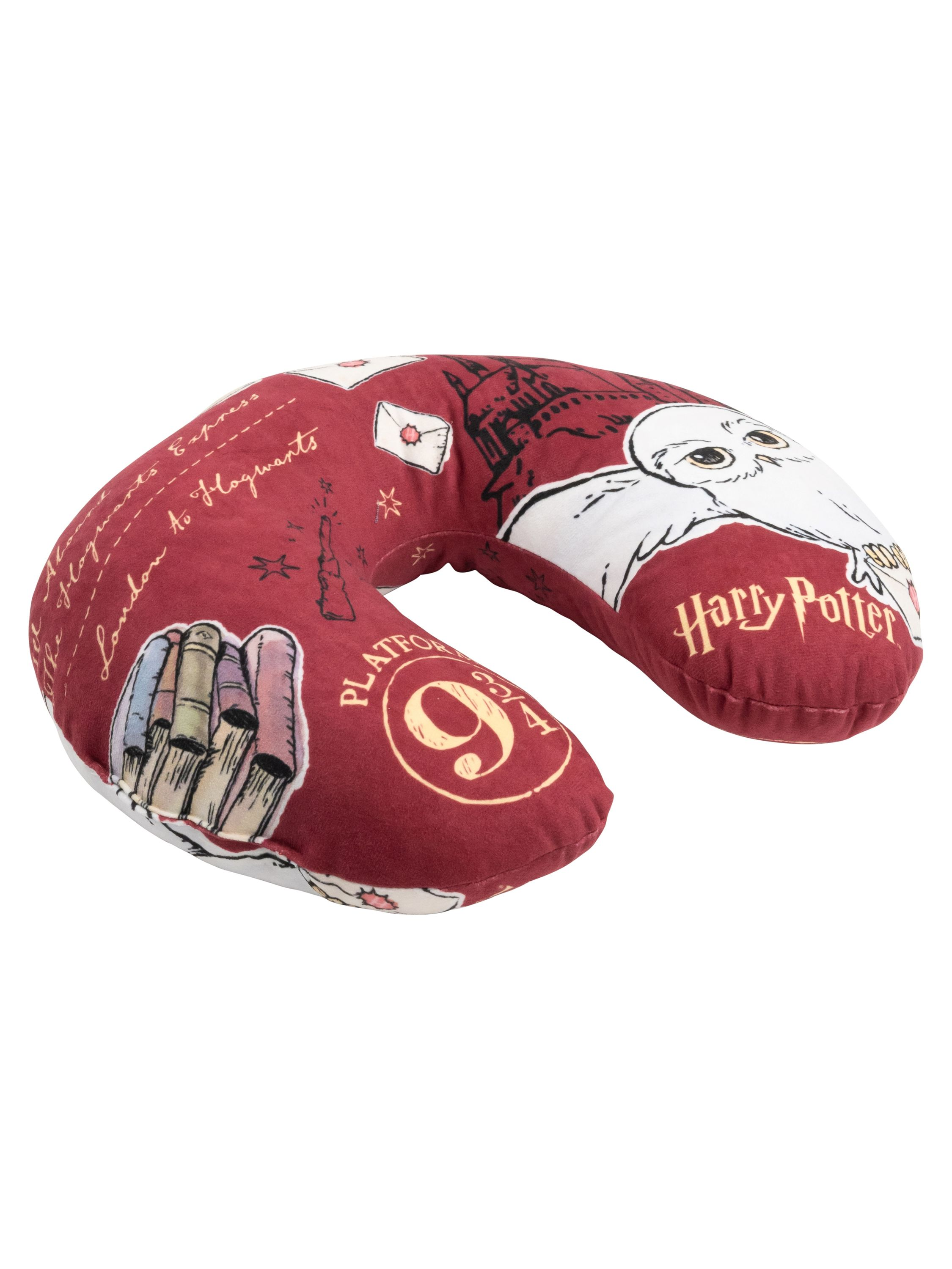 Burgunderfarbenes Nackenkissen mit Harry-Potter-Grafiken, darunter eine Eule, Gleis 9 3/4 und Hogwarts Express-Text.