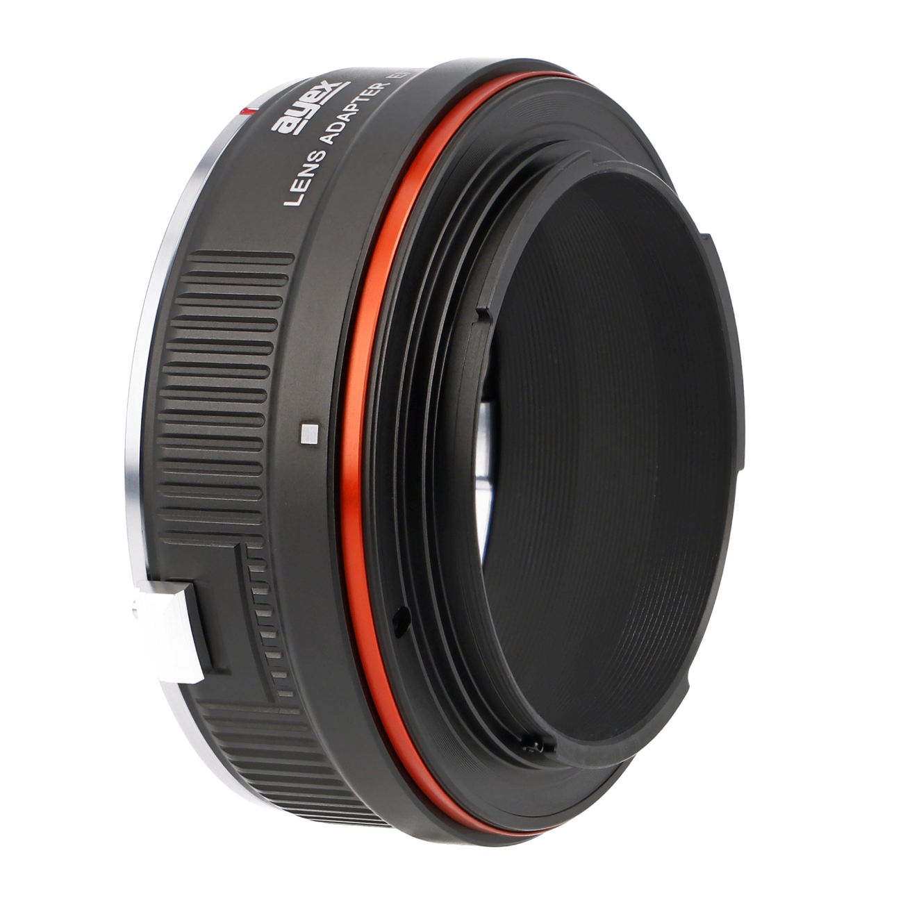 Ein schwarzer Objektivadapter mit rotem Ring, silbernen Akzenten und dem Text 'ayex LENS ADAPTER'.