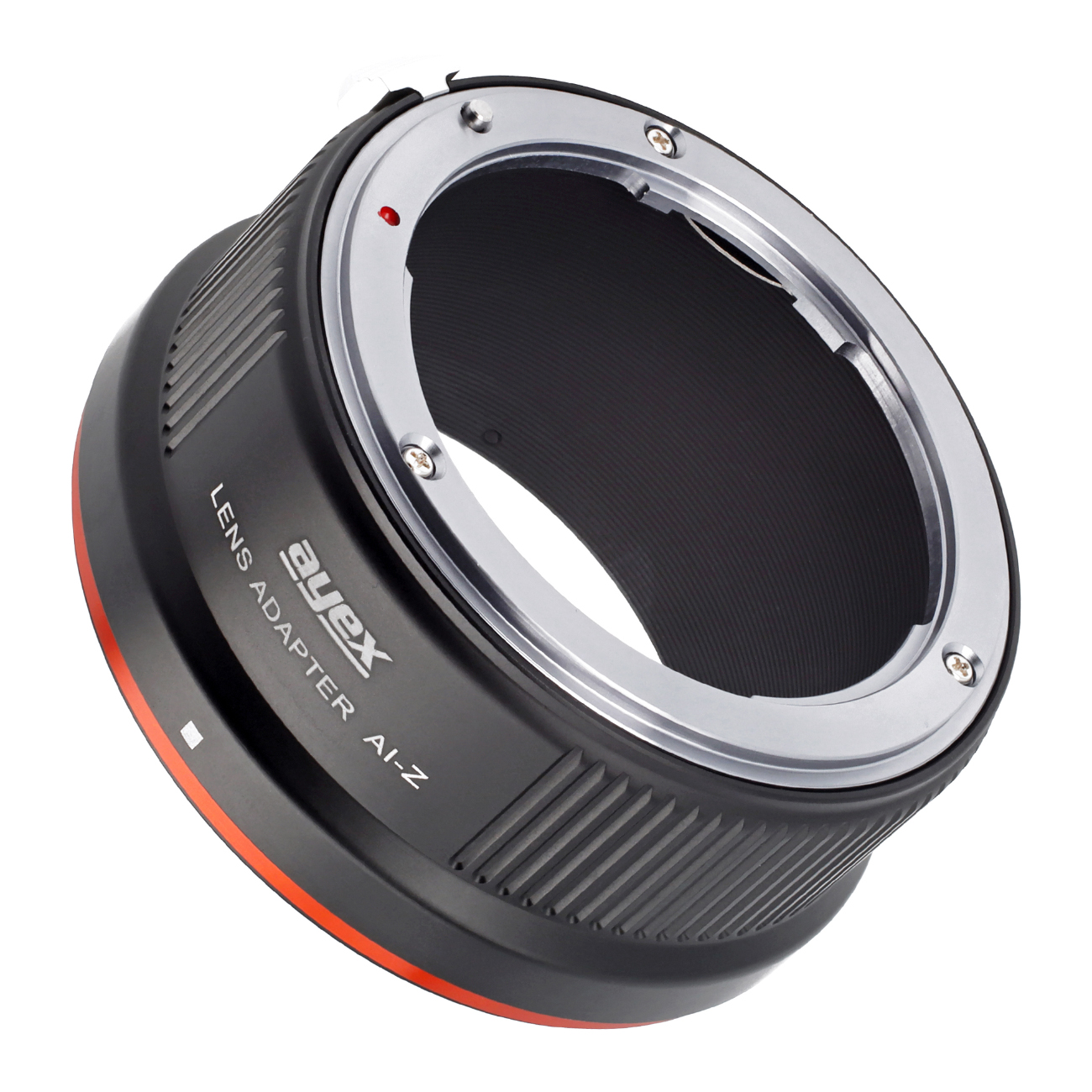 Ein schwarzer und silberner Objektivadapter. Er hat rote Details und der Text 'ayex LENS ADAPTER AI-Z' ist darauf gedruckt.