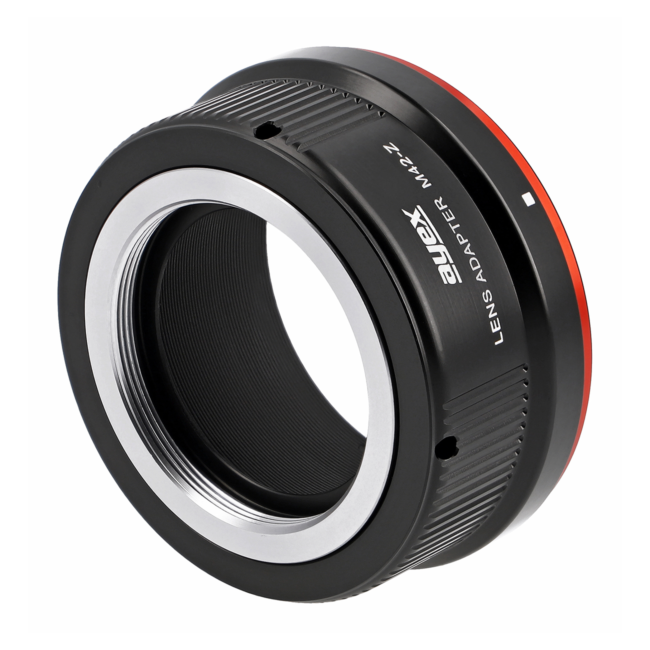 Ein schwarzer und silberner Objektivadapter. Er hat rote Akzente und den Text 'LENS ADAPTER M42-Z'. Er ist auf Weiß isoliert.