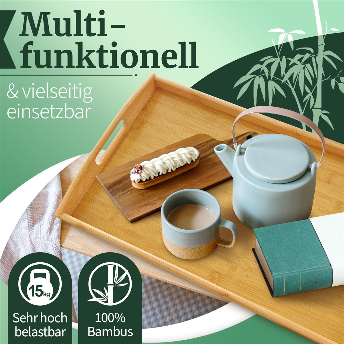 Bambustablett mit Kuchen, Kaffeetasse, Teekanne und Buch. Text: 'Multifunktional' und '100% Bambus'.