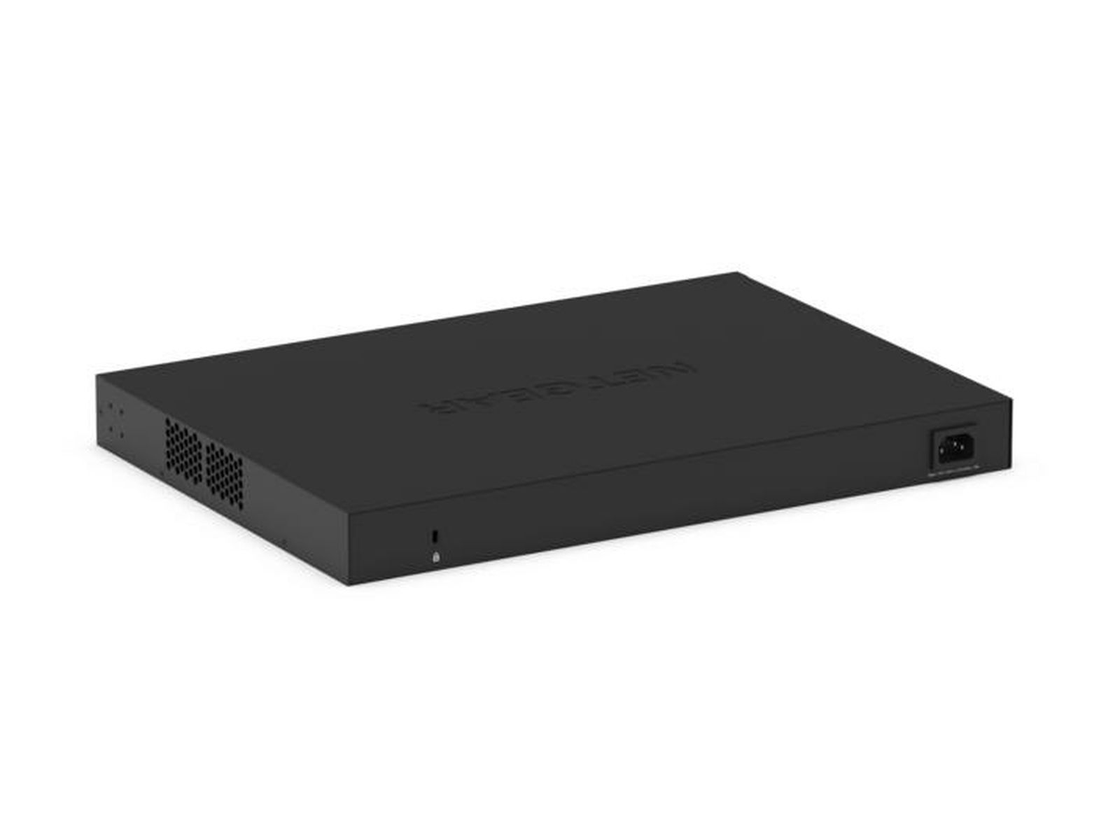 Ein schwarzer Netgear-Netzwerk-Switch auf weißem Hintergrund. Er hat einen Stromanschluss und Lüftungslöcher. Der Markenname ist sichtbar.